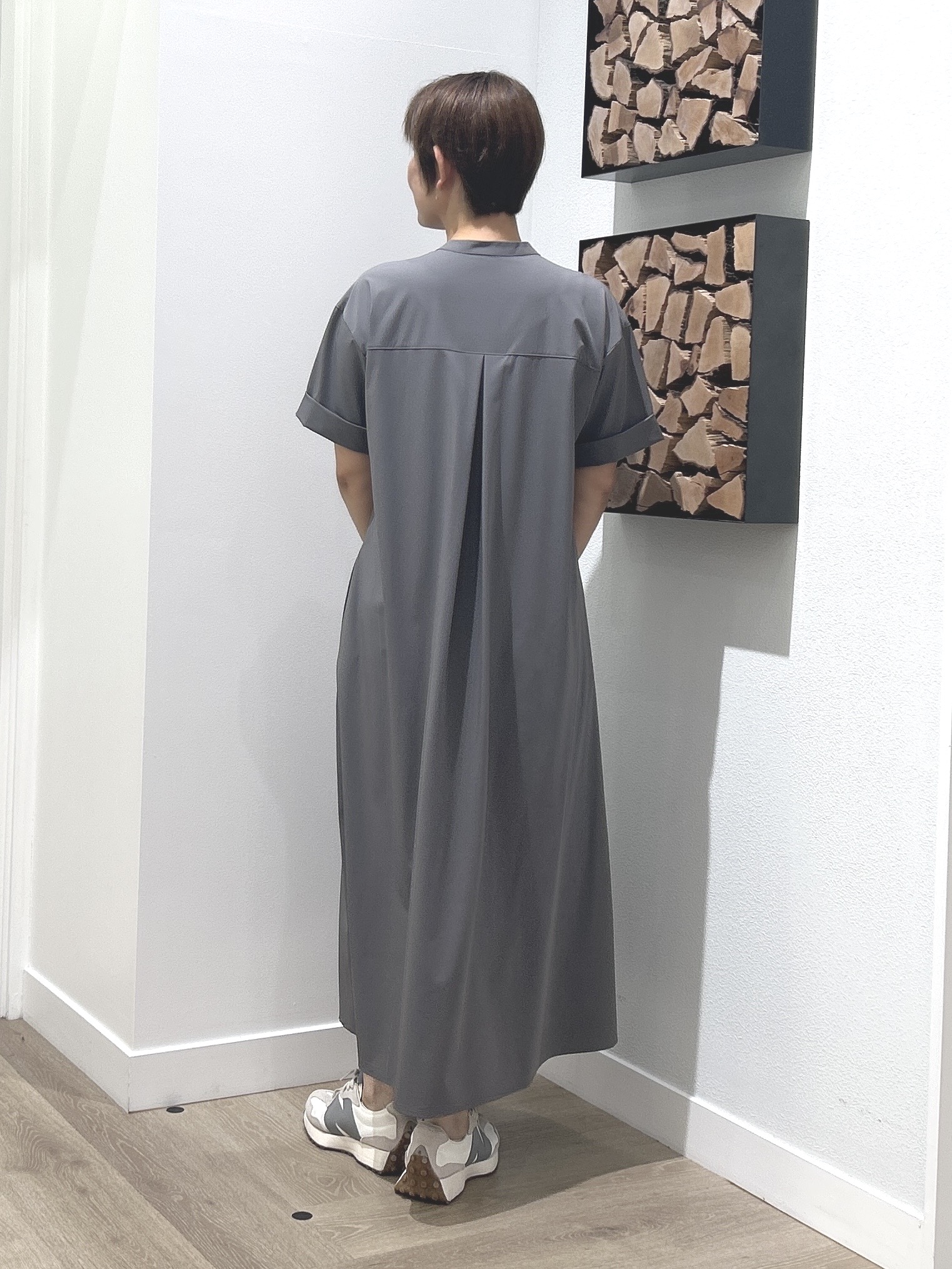 rairaiさんの「Dessin｜【接触冷感/UVカット】バンドカラーワンピース」を使ったコーディネート