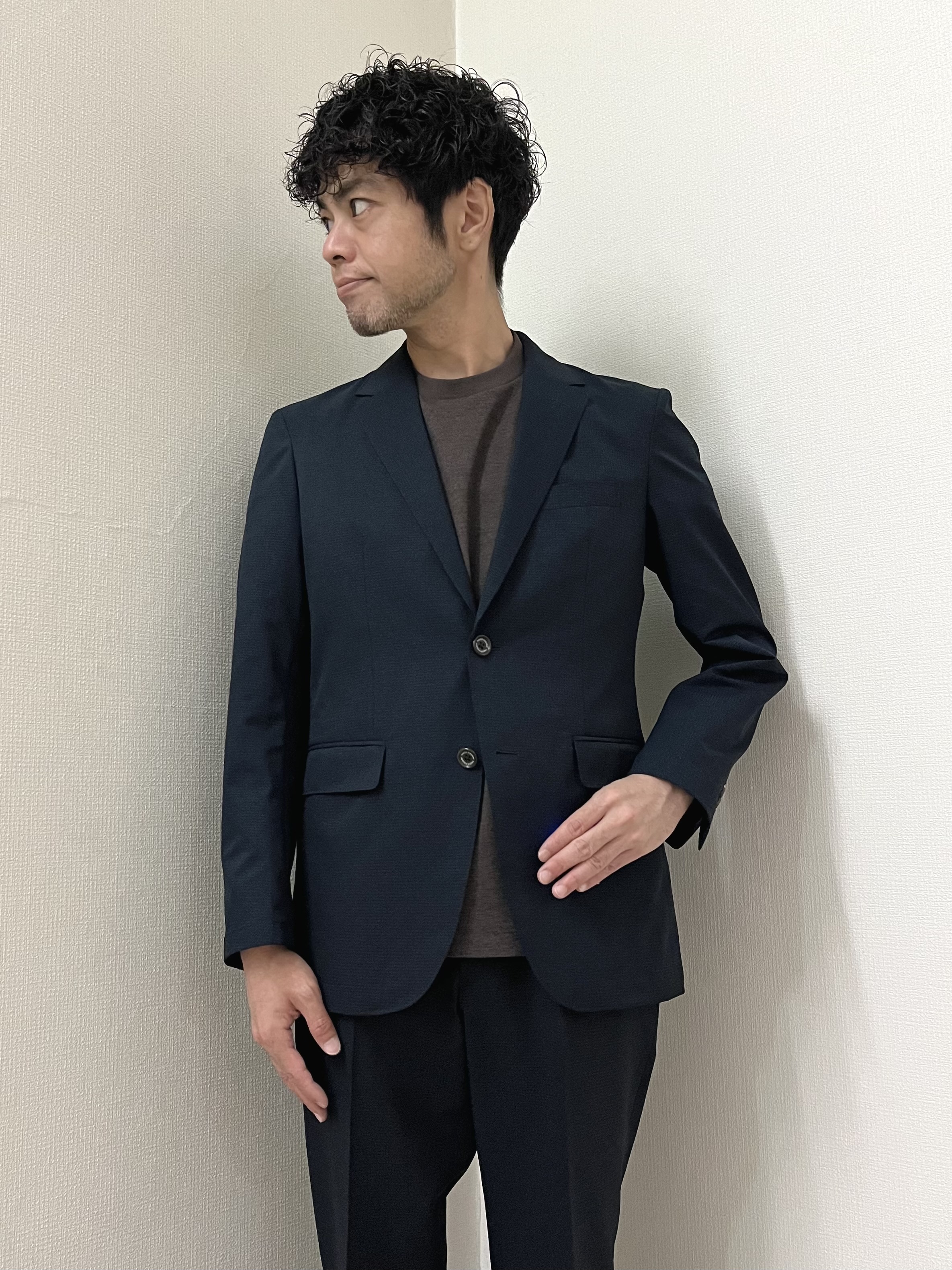 URAさんの「TAKEO KIKUCHI｜【抗菌防臭】COOL DOTS（R）ドビープリント ジャケット」を使ったコーディネート