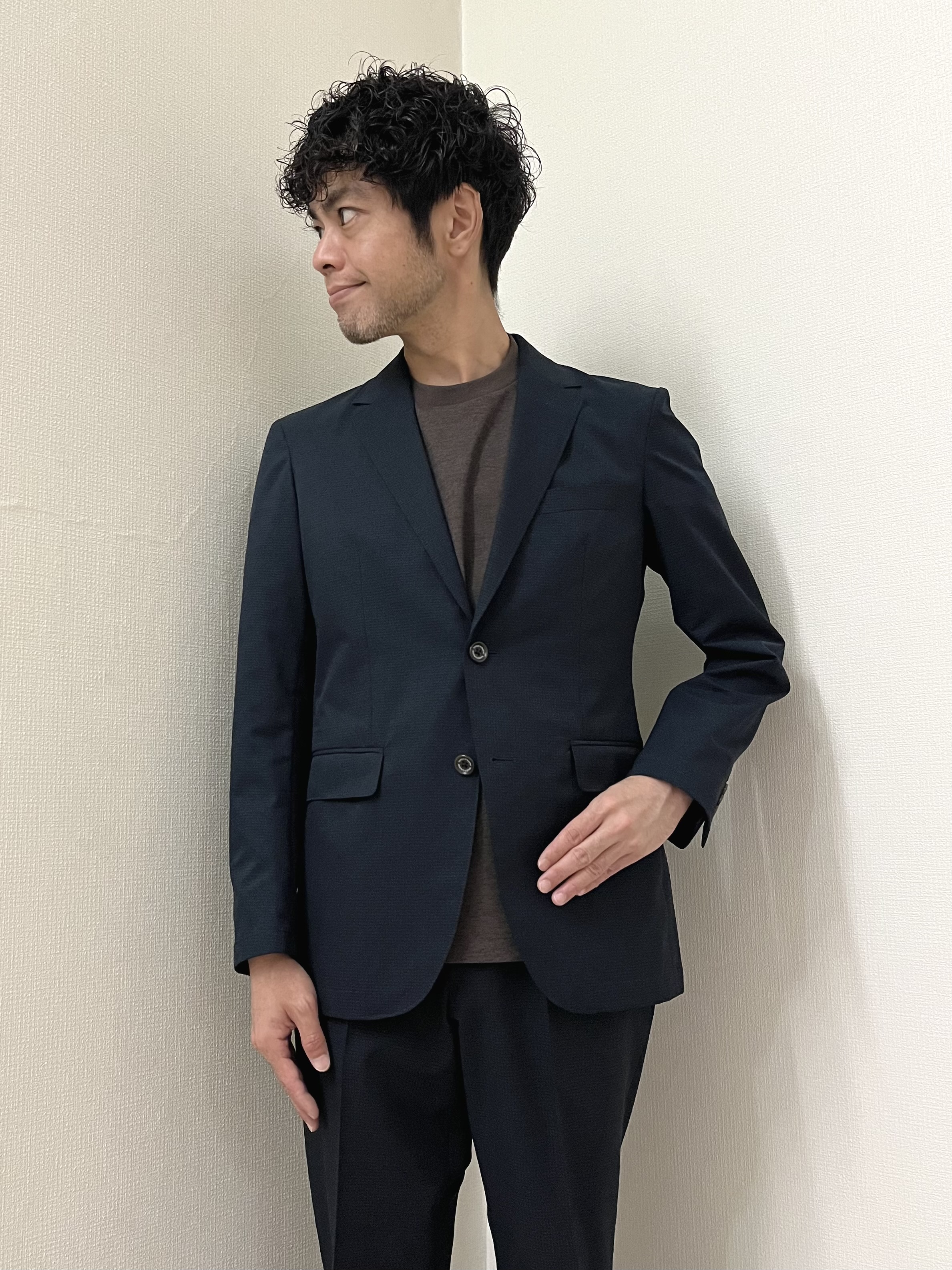 URAさんの「TAKEO KIKUCHI｜【抗菌防臭】COOL DOTS（R）ドビープリント ジャケット」を使ったコーディネート