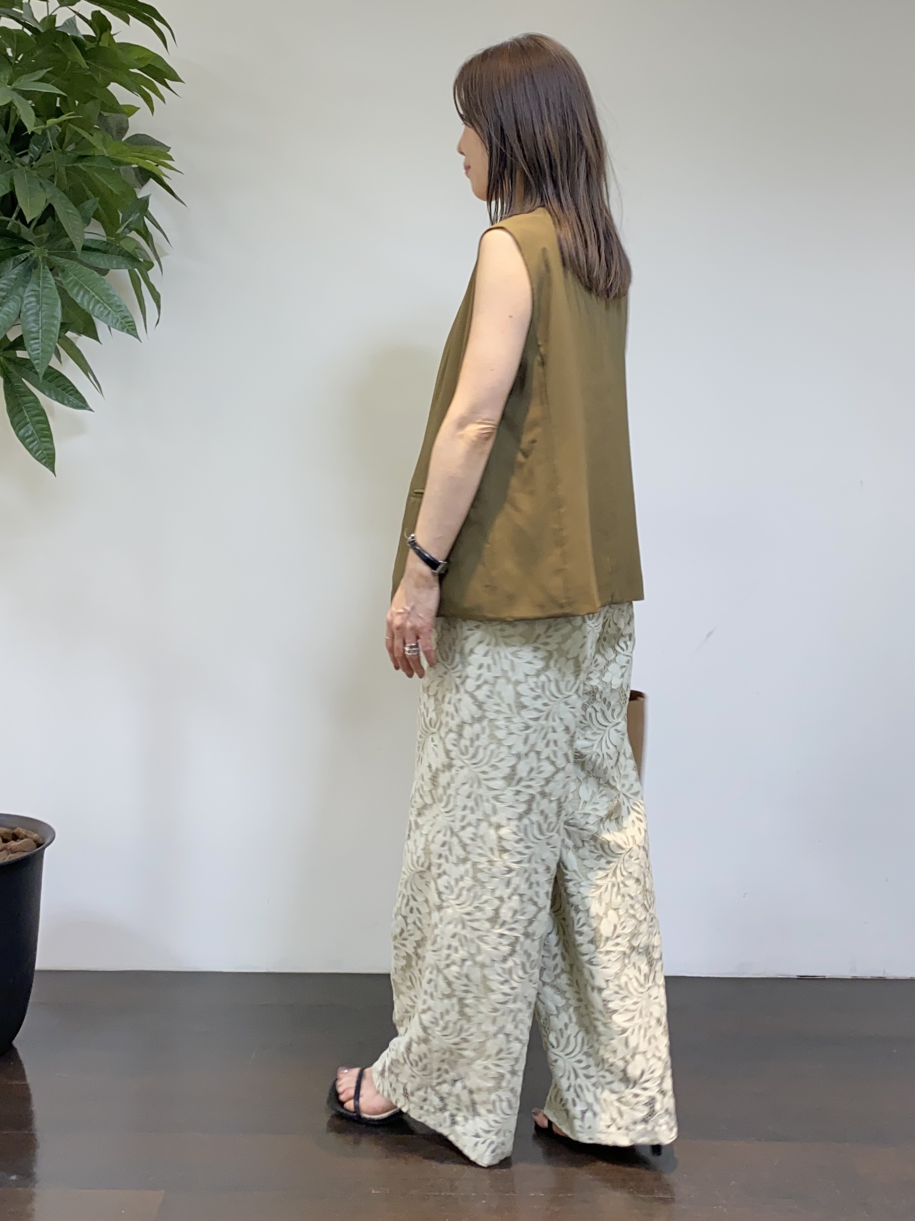 tomoさんの「UNTITLED｜【セットアップ可/接触冷感/通気性】ドライシアーダブルジャケット」を使ったコーディネート