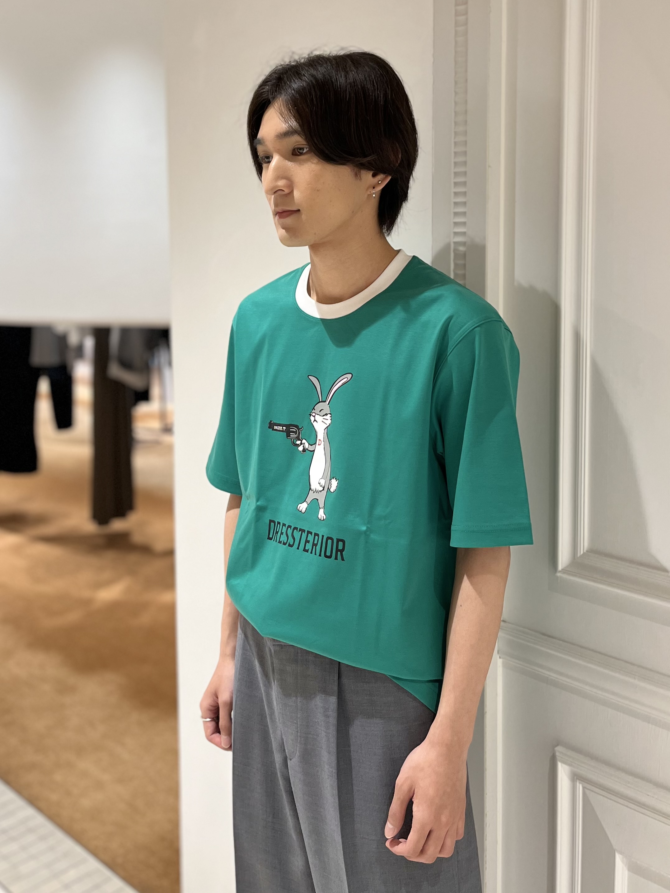 Watanabeさんの「DRESSTERIOR｜【接触冷感／抗菌防臭／消臭】ICE CLEAR COTTON ガンラビットTシャツ」を使ったコーディネート