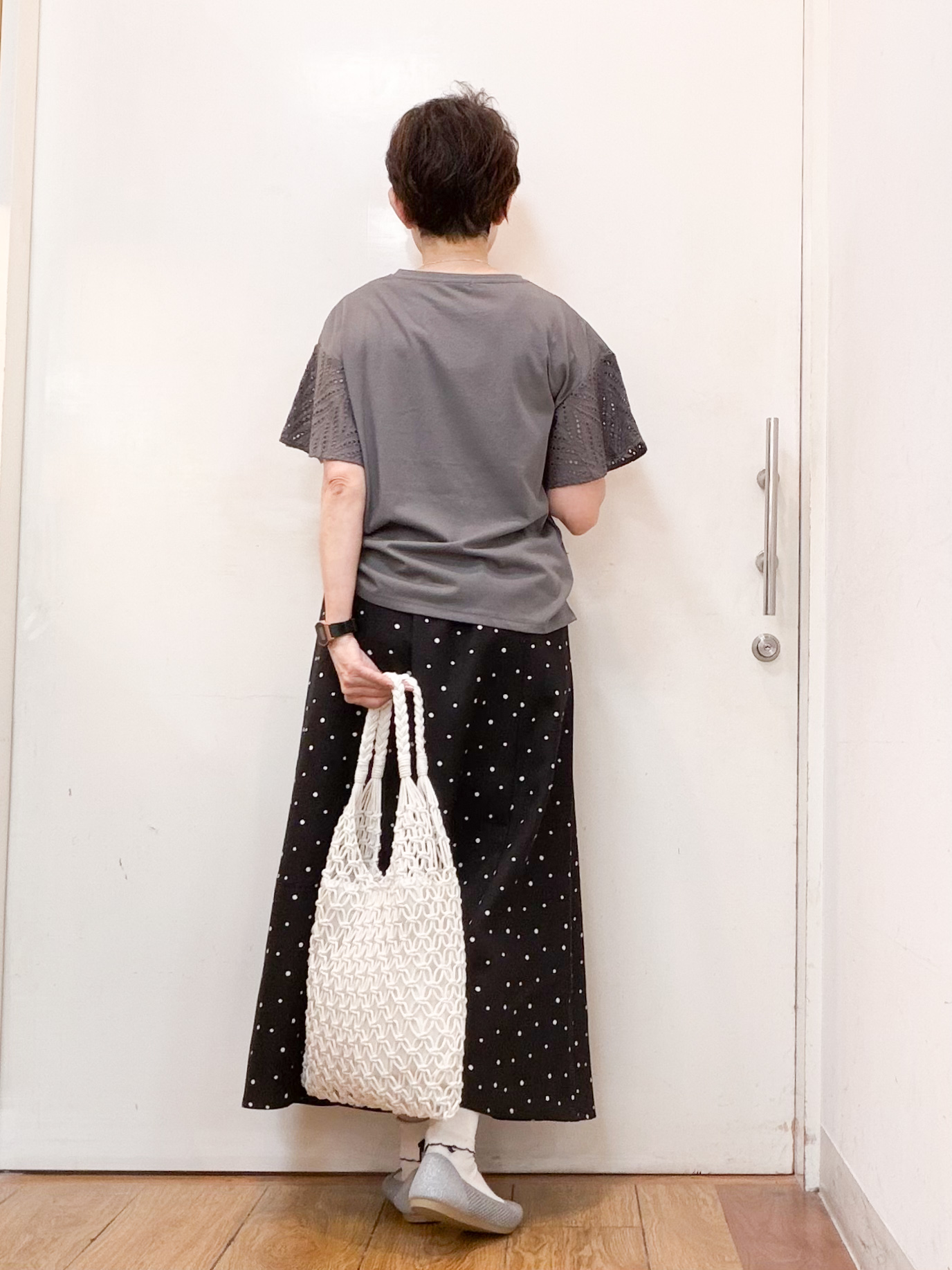 みぃさんの「SHOO･LA･RUE｜【汗じみ防止/ひんやり/S-LL】レースが華やか お袖フレアTシャツ」を使ったコーディネート