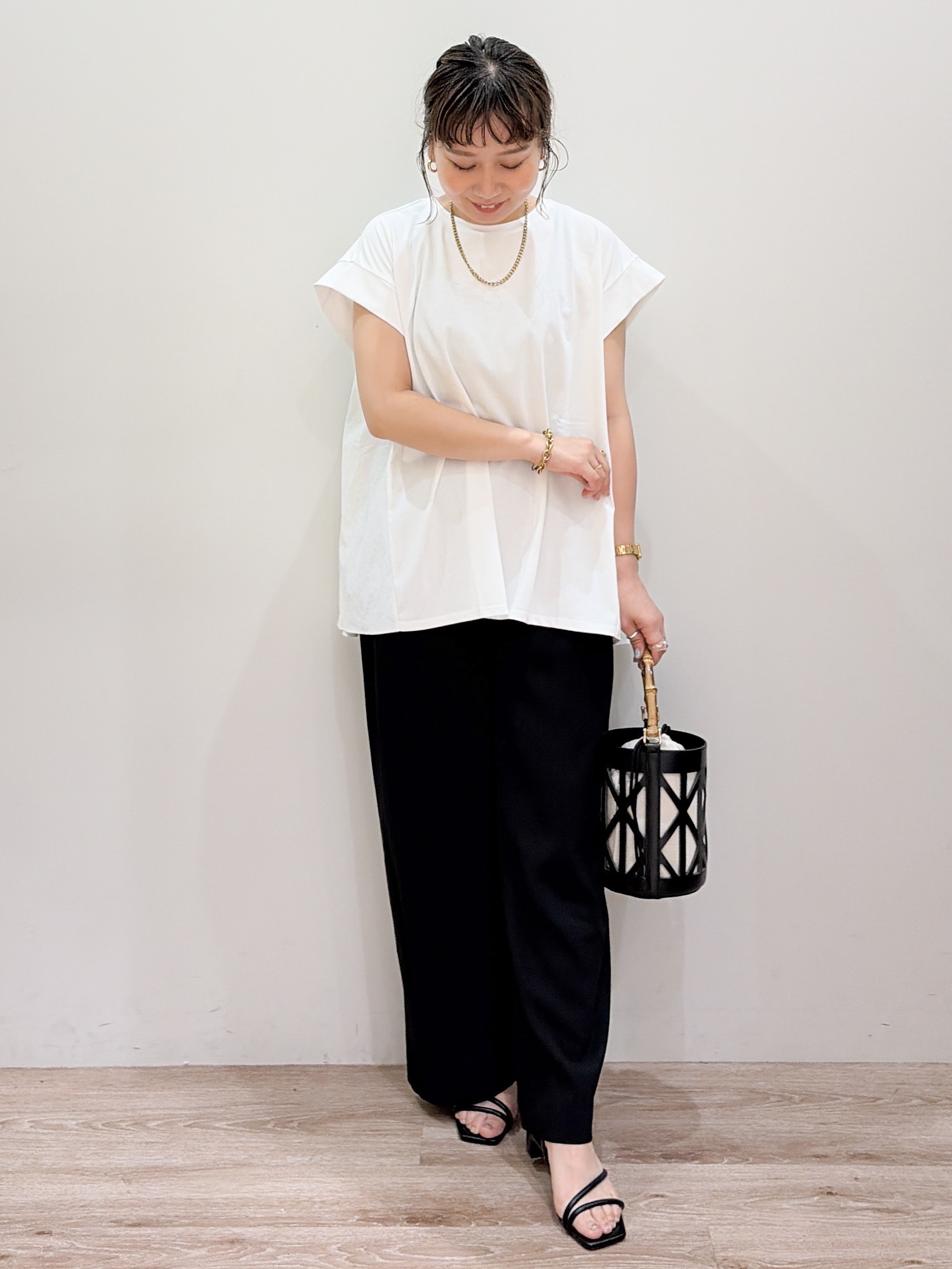 risayanさんの「OPAQUE.CLIP｜【接触冷感】バックフレアドッキングカットソー《洗濯機OK》」を使ったコーディネート