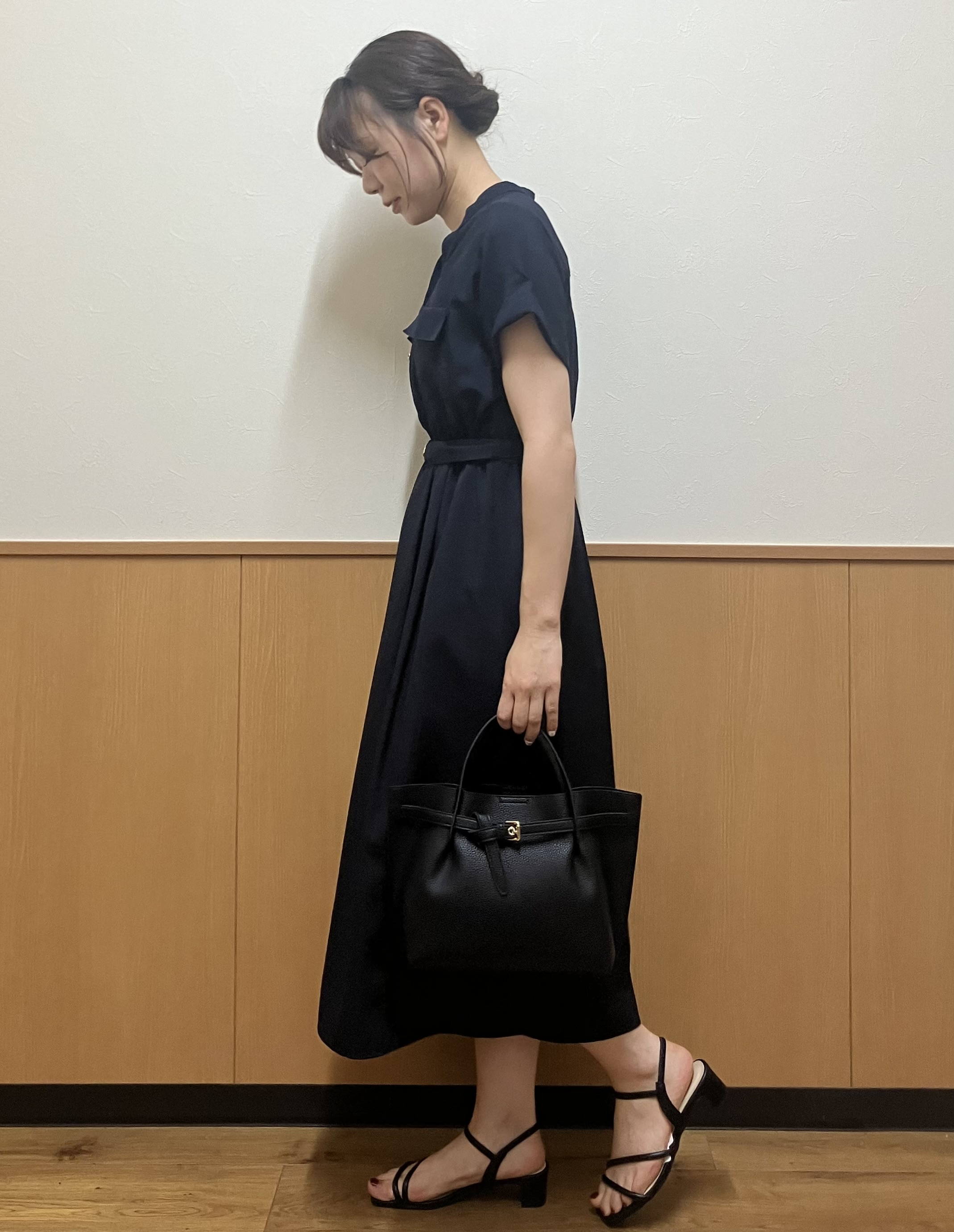 MAYUKIさんの「index｜ダブルポケットスキッパーワンピース【防シワ／洗濯機OK】《XS～3L／6col》」を使ったコーディネート