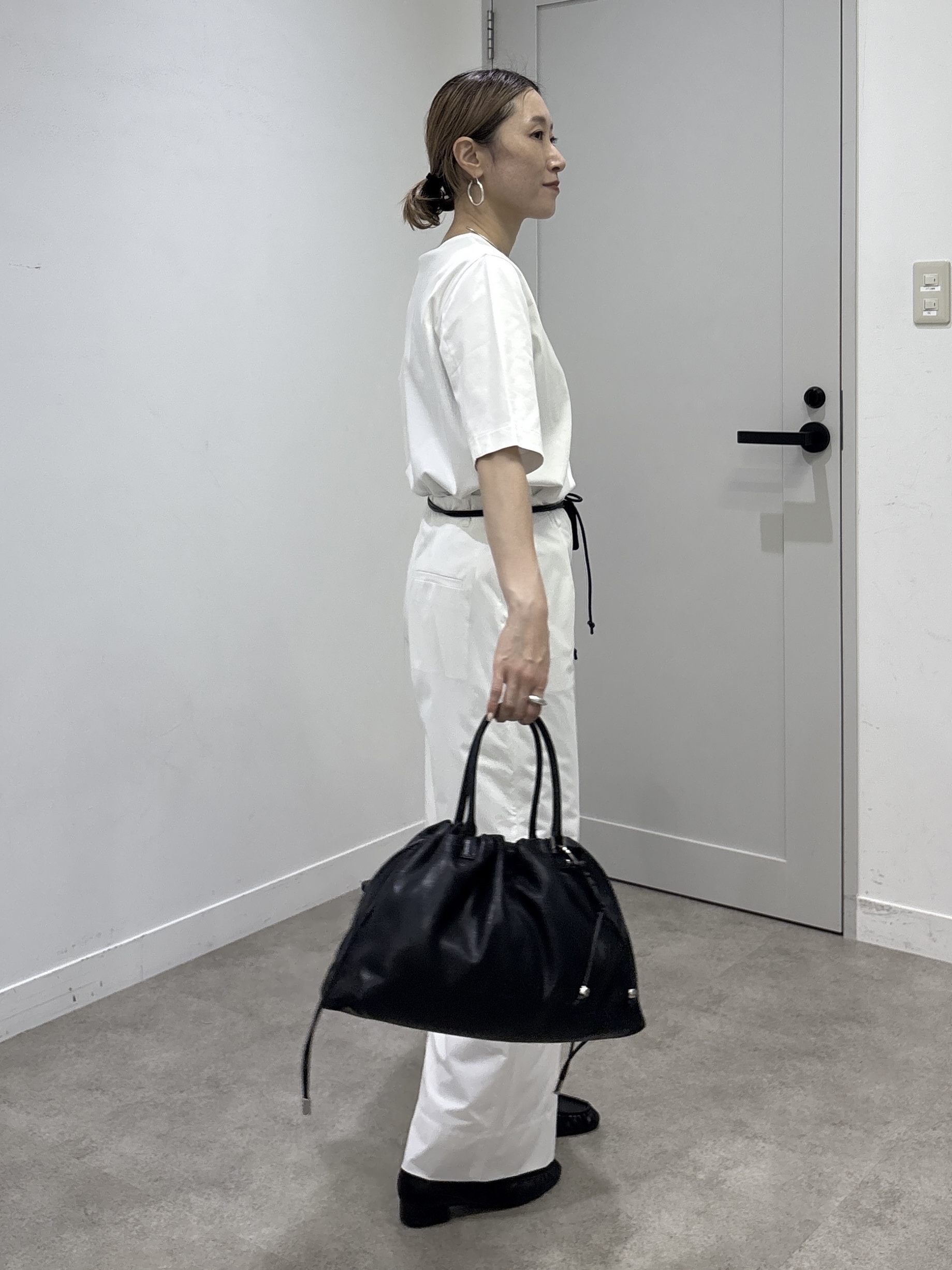 kotakiさんの「INDIVI｜【抗菌防臭／消臭】上品光沢コットンTシャツ」を使ったコーディネート