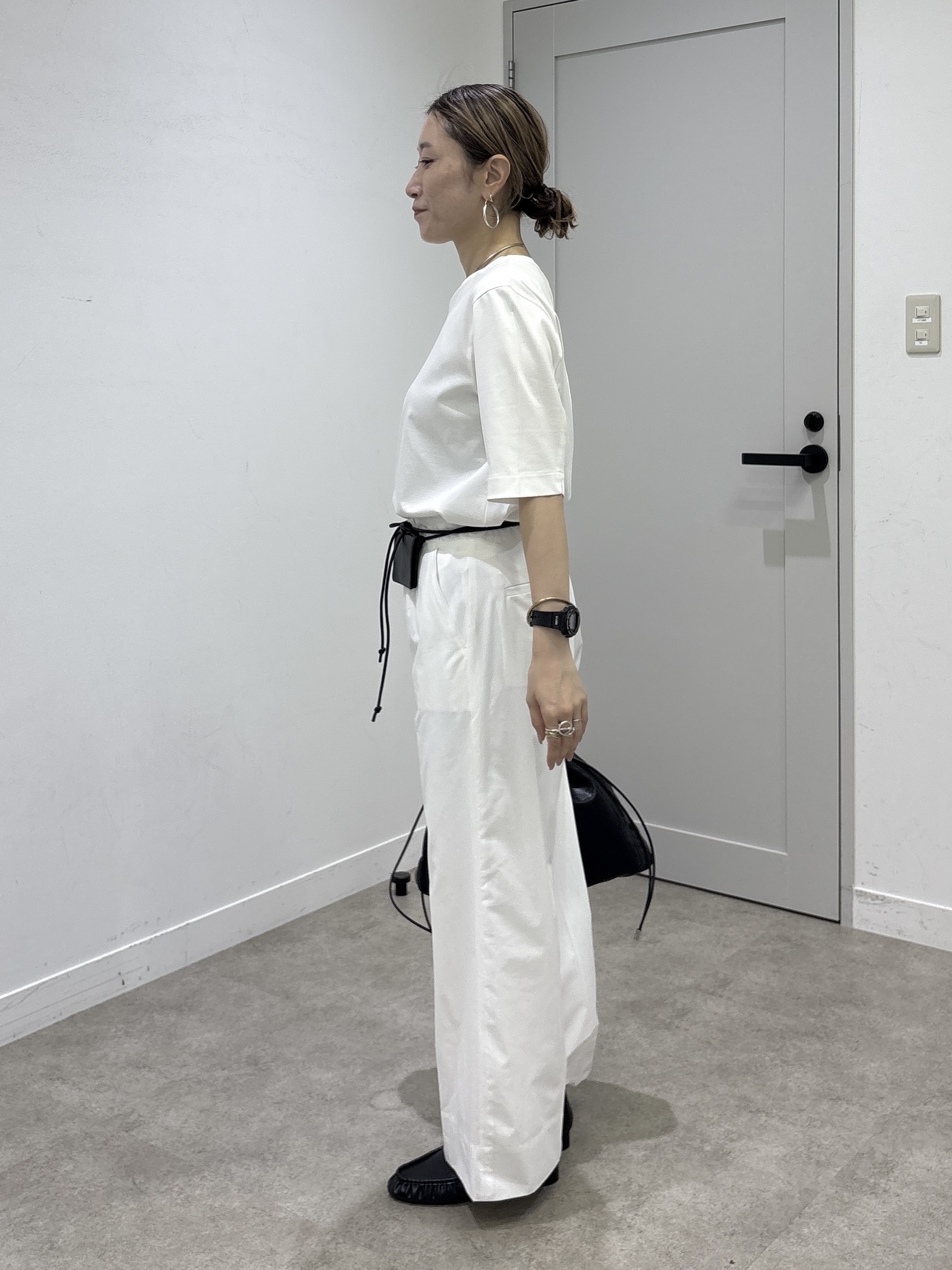 kotakiさんの「INDIVI｜【抗菌防臭／消臭】上品光沢コットンTシャツ」を使ったコーディネート