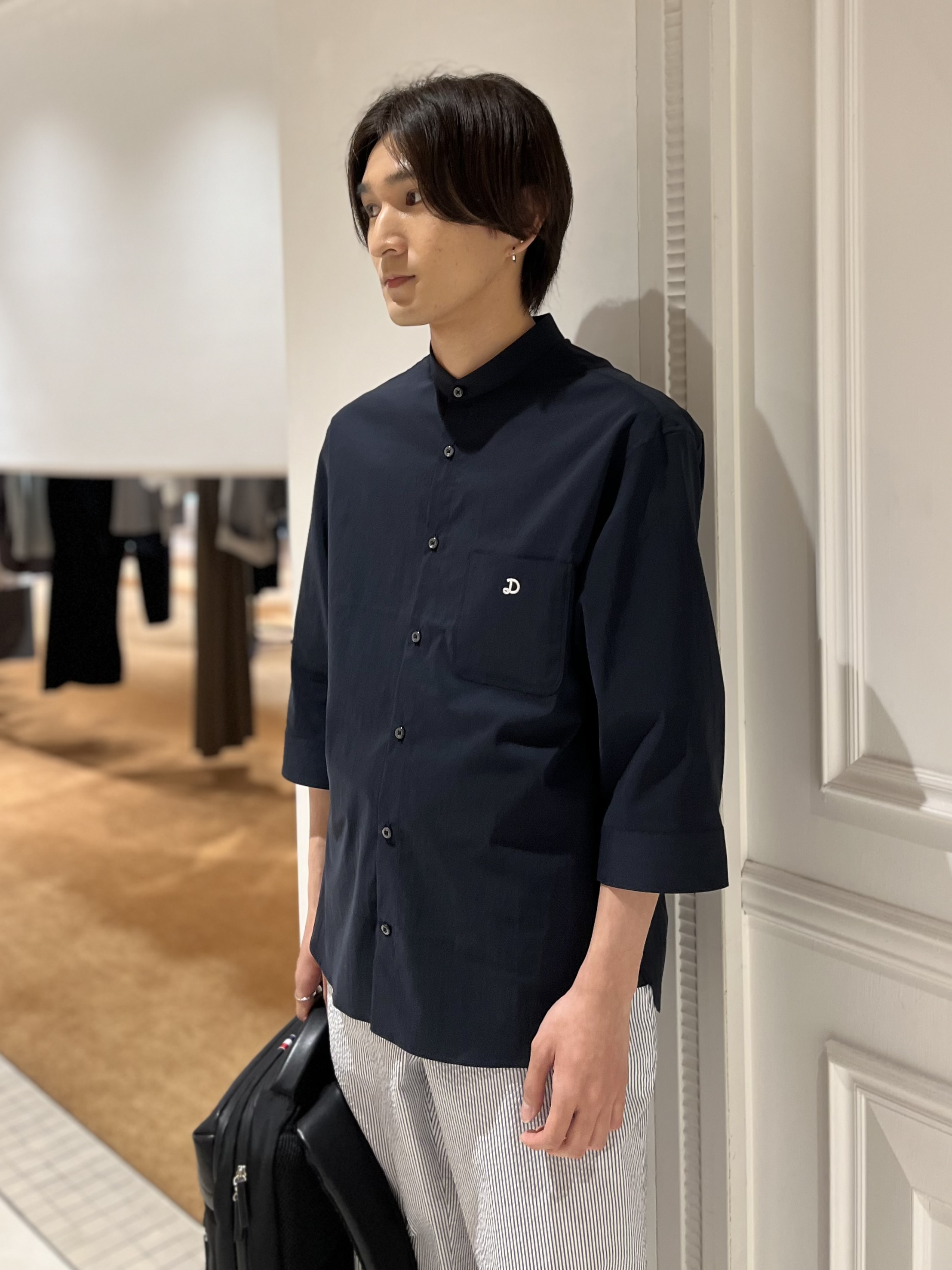 Watanabeさんの「DRESSTERIOR｜オーガニックコットン ストレッチバンドカラーシャツ」を使ったコーディネート