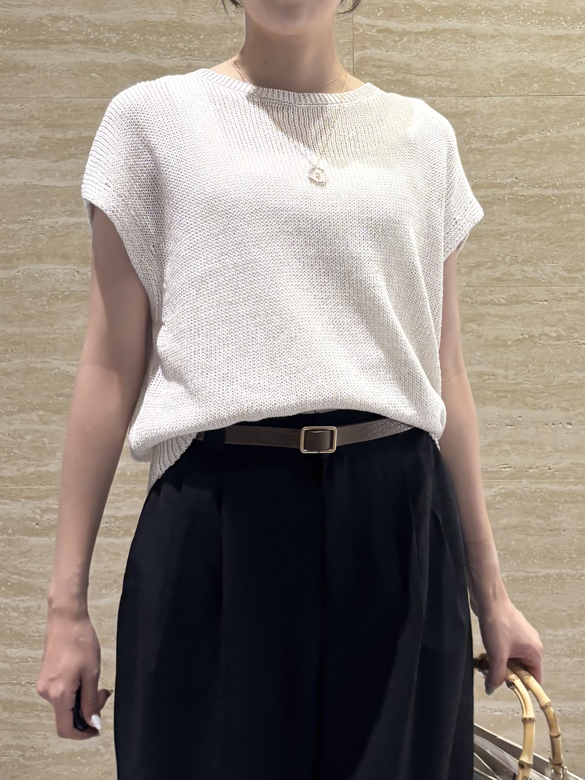 Ririkaさんの「OPAQUE.CLIP｜ラメメッシュ フレンチスリーブニット【洗濯機OK】」を使ったコーディネート