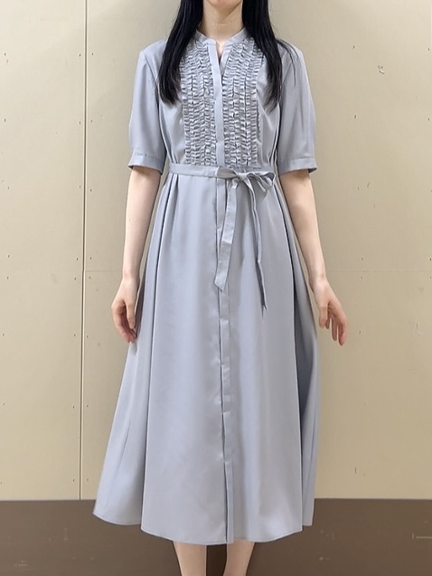 sechiさんの「UNTITLED｜【1枚で着映え】フロントフリルワンピース」を使ったコーディネート