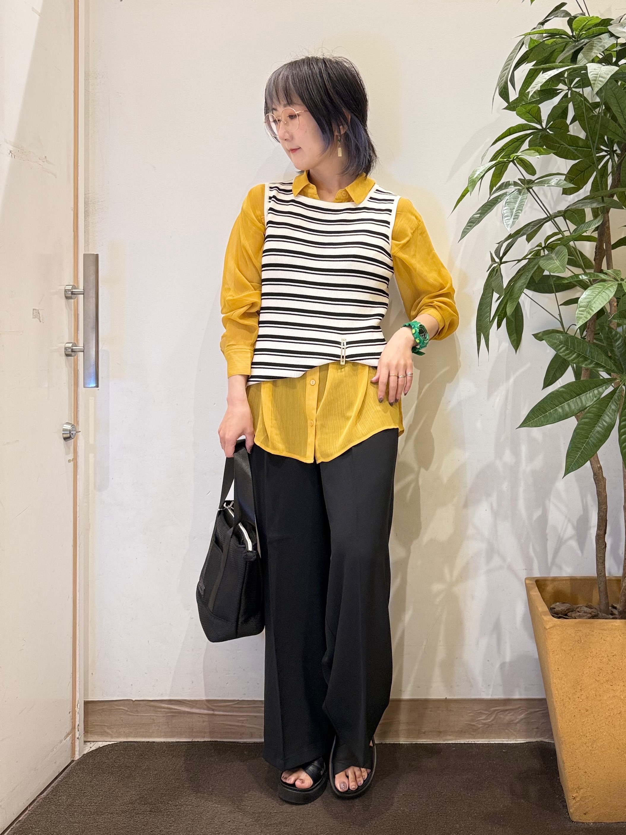 misakiさんの「SHOO･LA･RUE｜【S-LL】見せてもキレイ スクエアネック リブタンクトップ」を使ったコーディネート