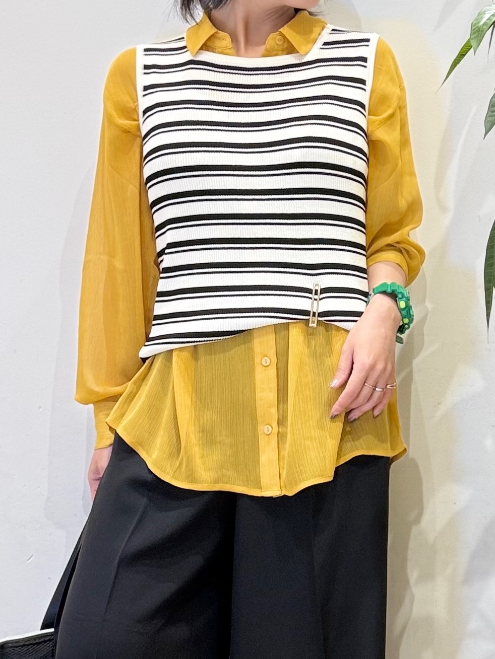 misakiさんの「SHOO･LA･RUE｜【S-LL】見せてもキレイ スクエアネック リブタンクトップ」を使ったコーディネート