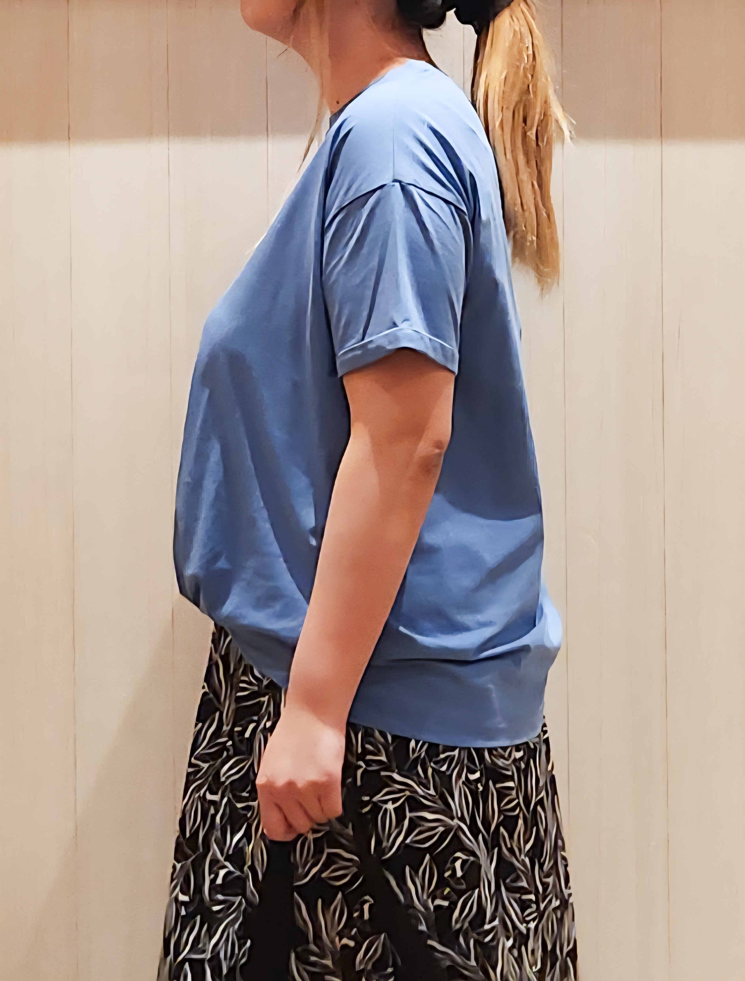 れーやんさんの「SHOO･LA･RUE｜【ひんやり/S-LL】インせず決まる フロントタックデザインTシャツ」を使ったコーディネート