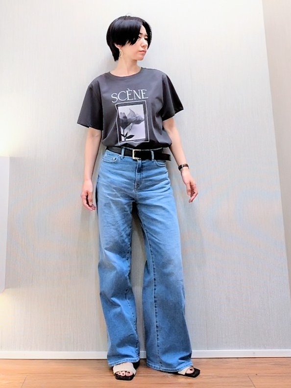 ミズタさんの「UNTITLED｜【古畑星夏さん着用/ロゴ/プリント】グラフィックTシャツ」を使ったコーディネート