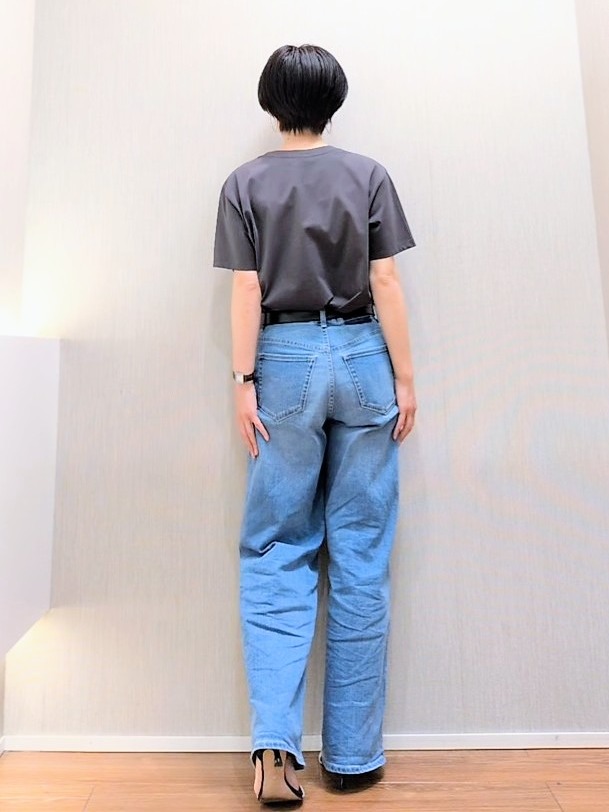 ミズタさんの「UNTITLED｜【古畑星夏さん着用/ロゴ/プリント】グラフィックTシャツ」を使ったコーディネート