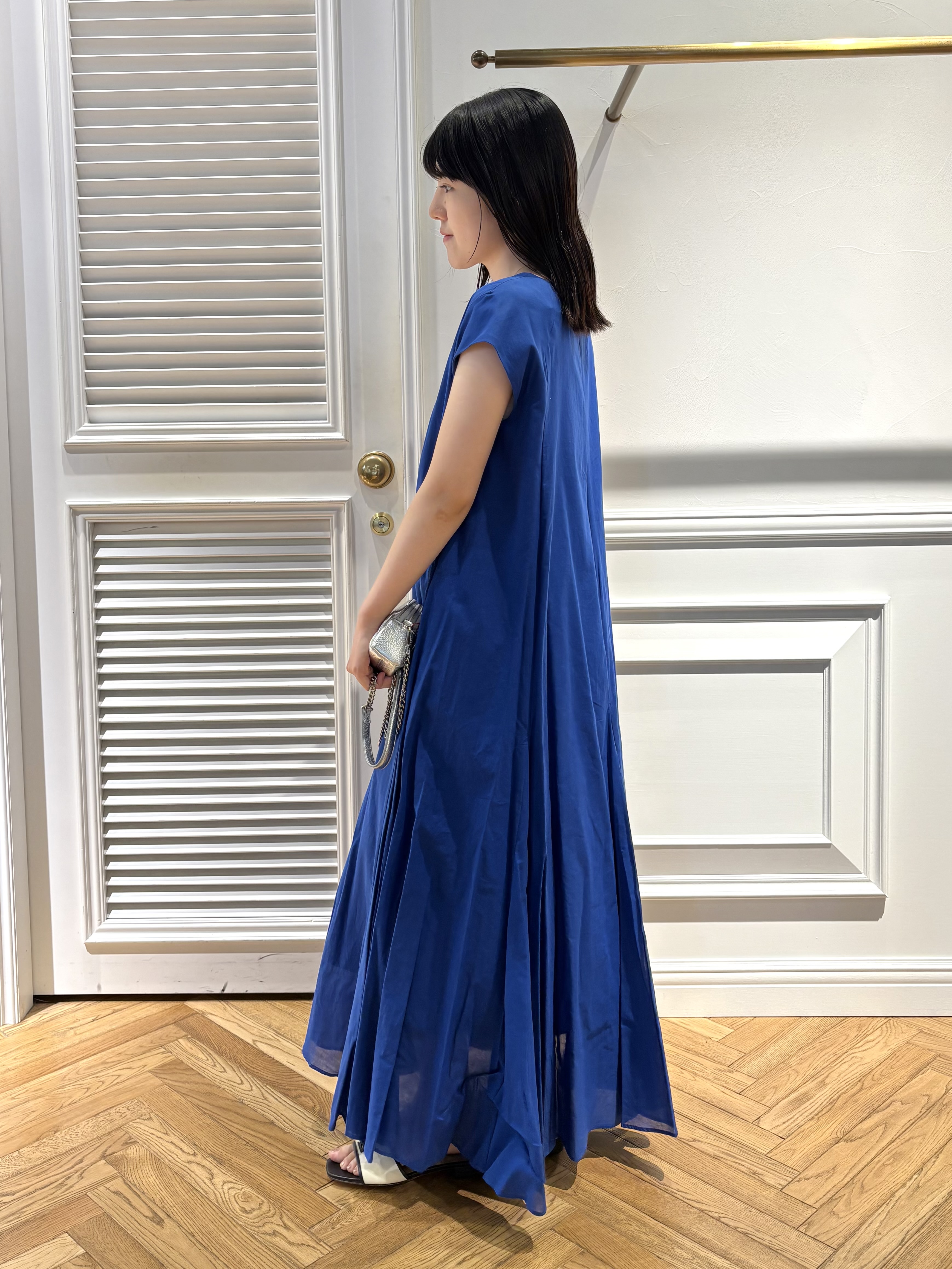 cocoさんの「DRESSTERIOR｜【きれいめ/ウォッシャブル】コットンローンフレンチスリーブワンピ」を使ったコーディネート