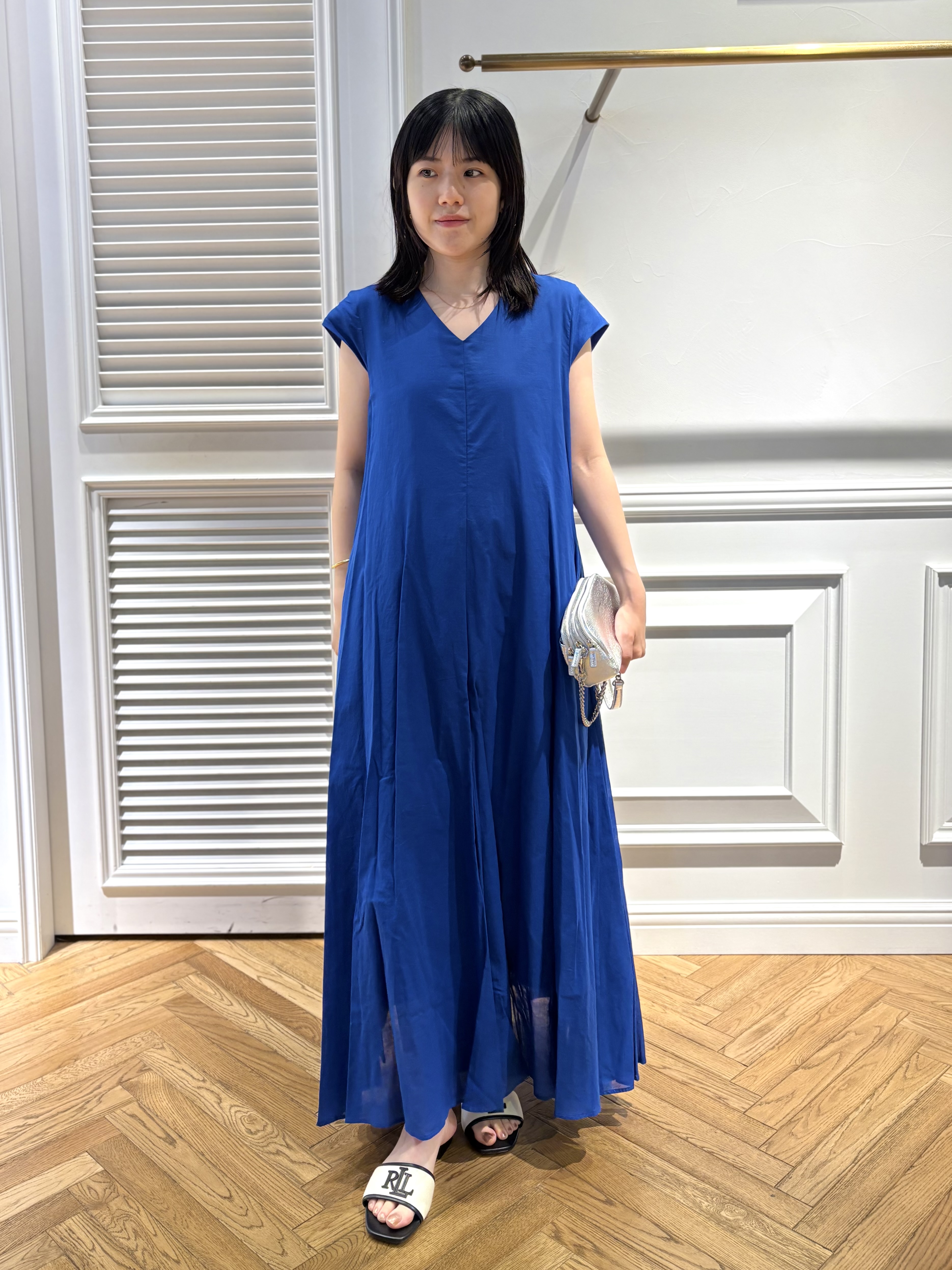 cocoさんの「DRESSTERIOR｜【きれいめ/ウォッシャブル】コットンローンフレンチスリーブワンピ」を使ったコーディネート