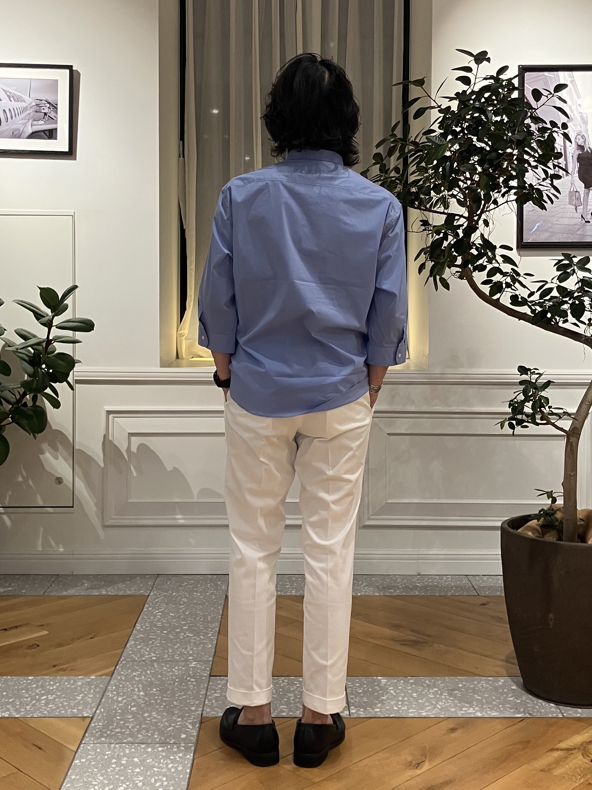junyaさんの「DRESSTERIOR｜オーガニックコットン ストレッチバンドカラーシャツ」を使ったコーディネート