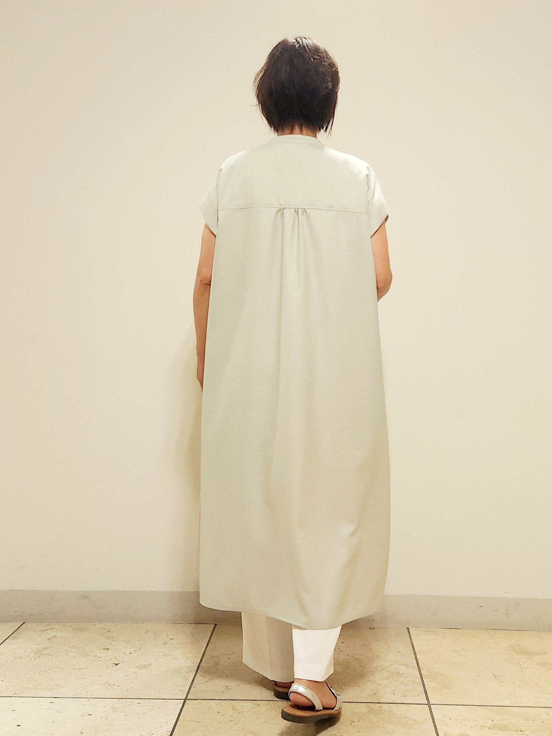 mayumayuさんの「Reflect｜すっきり見えバンドカラーシャツワンピース」を使ったコーディネート