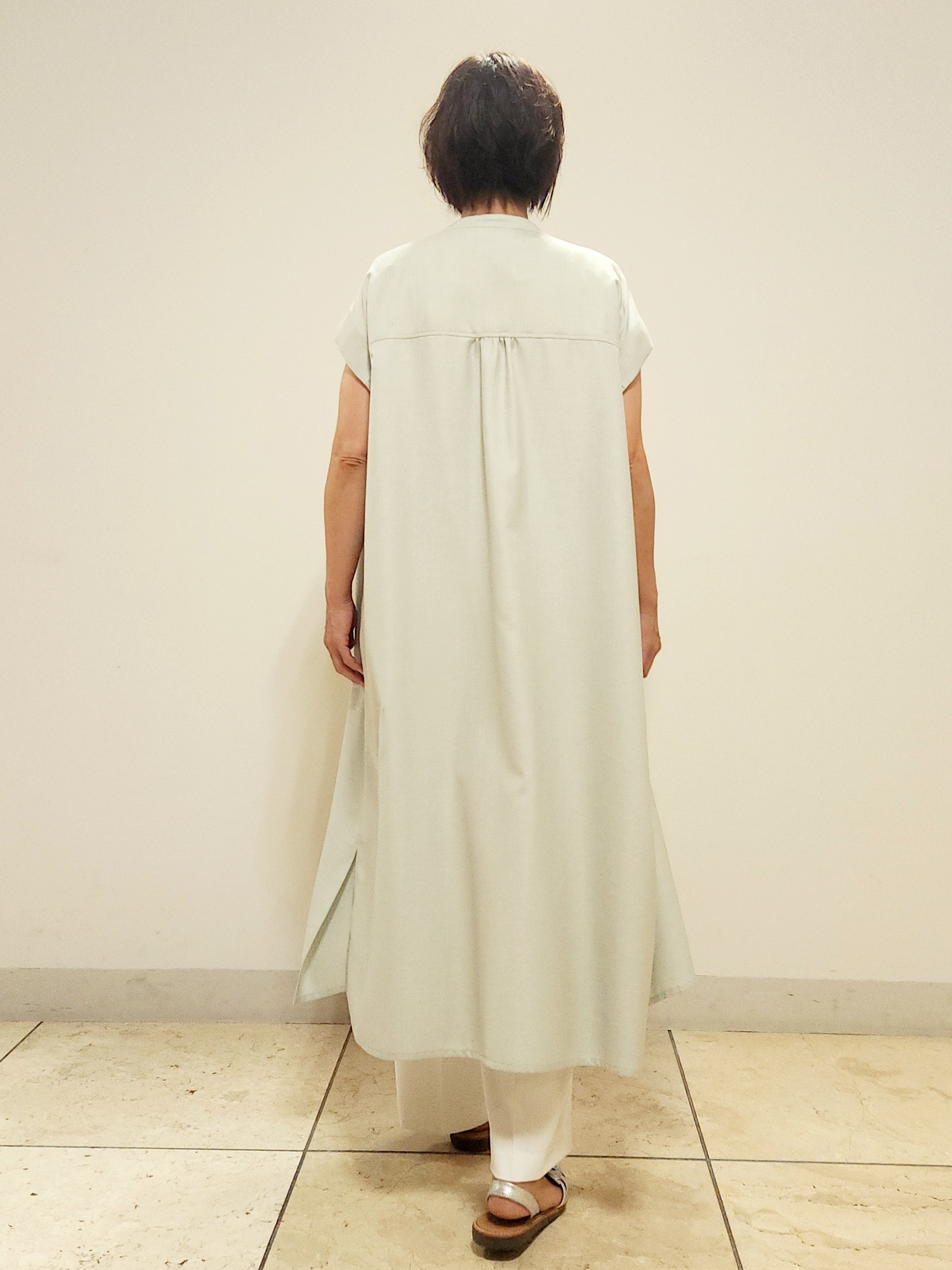 mayumayuさんの「Reflect｜すっきり見えバンドカラーシャツワンピース」を使ったコーディネート