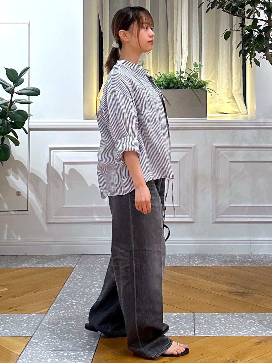 なべこさんの「DRESSTERIOR｜【2WAY/羽織にも】ウォッシャブルリネン ドロストシャツ」を使ったコーディネート