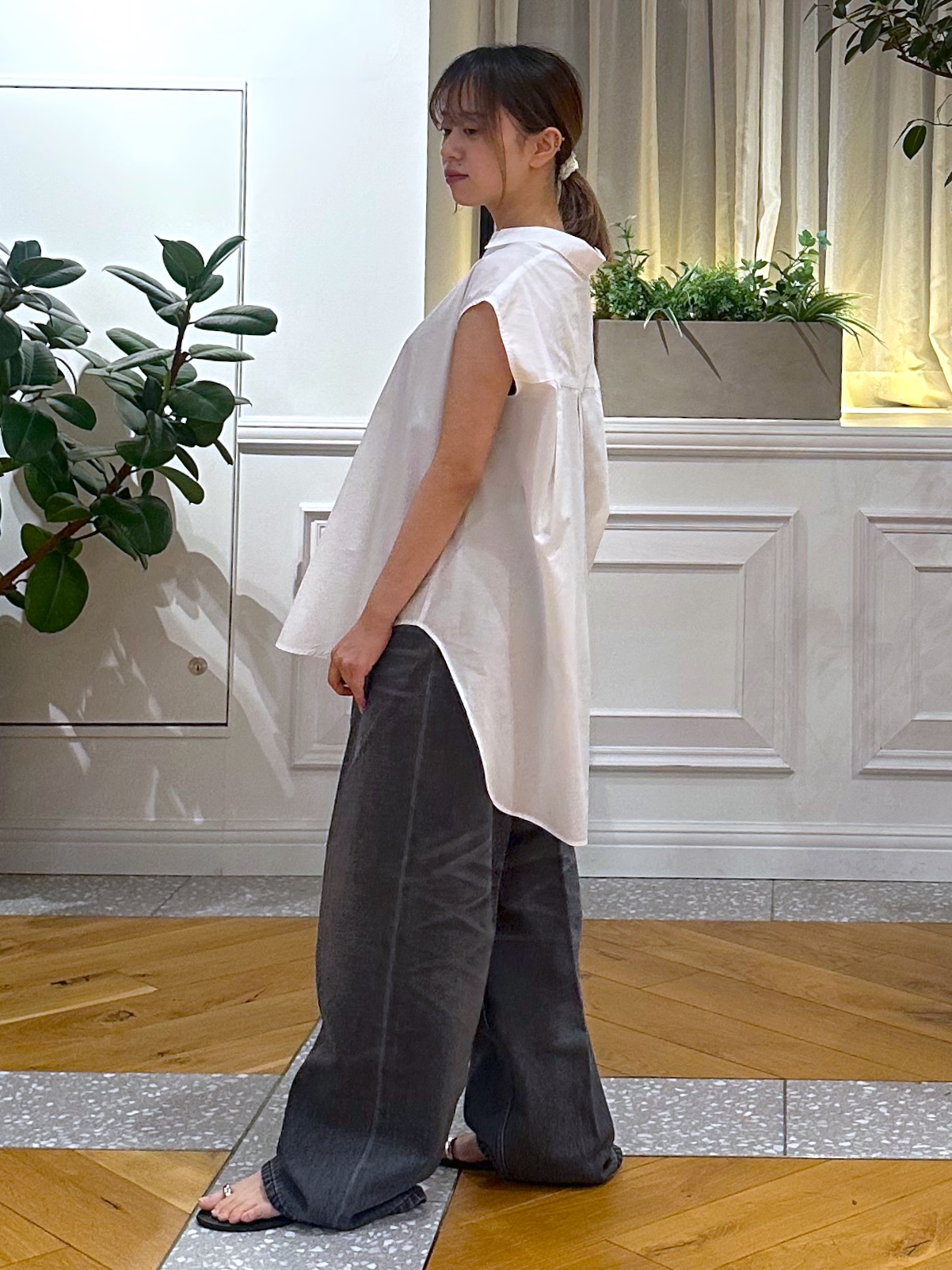 なべこさんの「DRESSTERIOR｜フレンチスリーブ スキッパーブラウス」を使ったコーディネート
