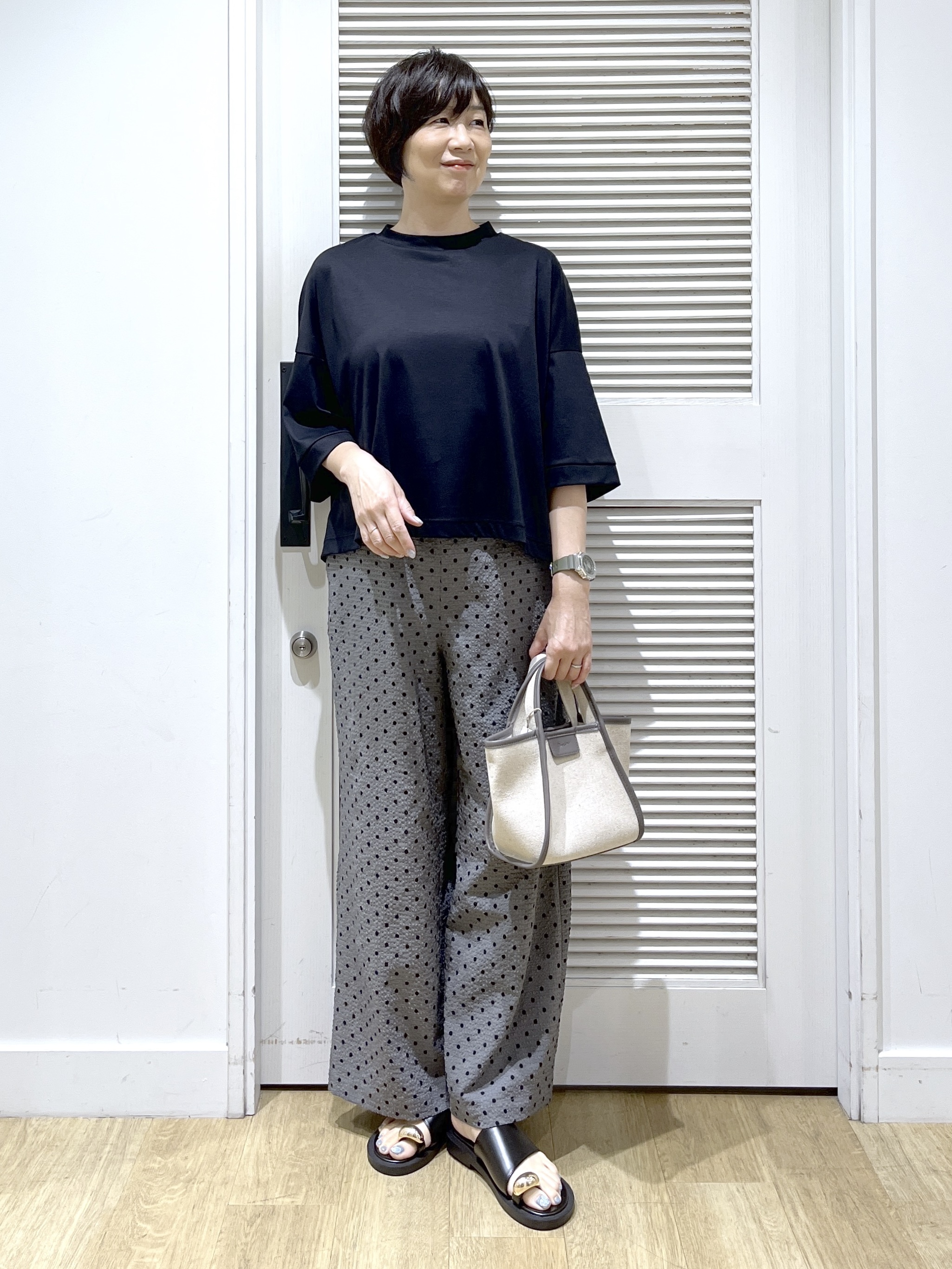 Miyazakiさんの「Dessin｜【新色追加/体型カバー】美光沢カットソーボクシーシルエット」を使ったコーディネート