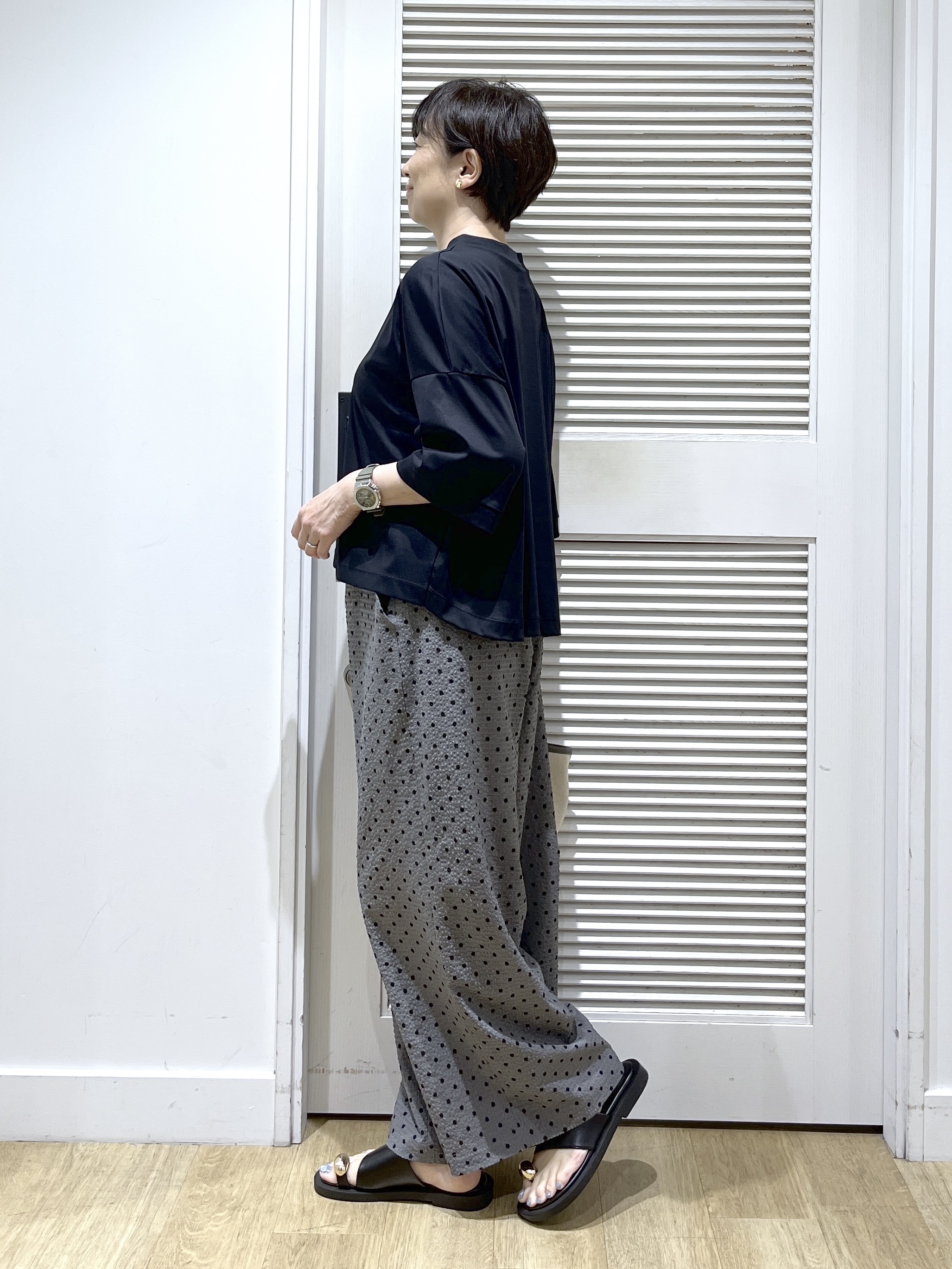 Miyazakiさんの「Dessin｜【新色追加/体型カバー】美光沢カットソーボクシーシルエット」を使ったコーディネート