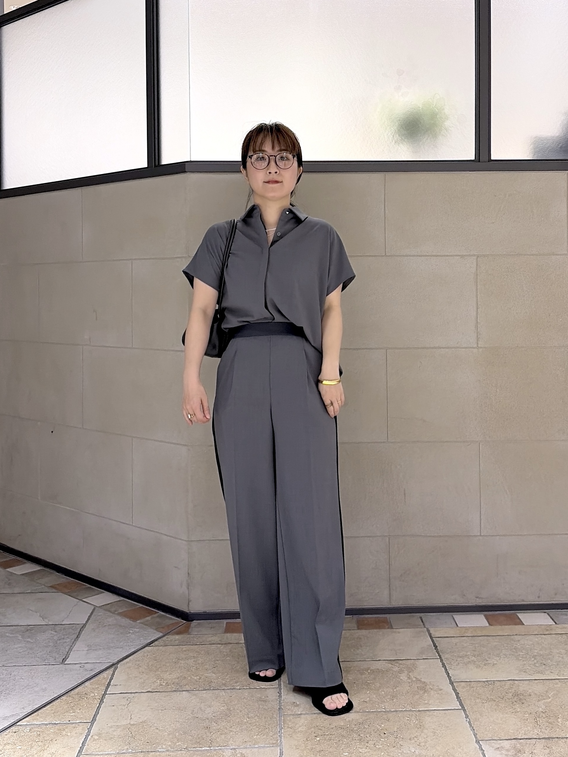 よねさんの「INDIVI｜Comfy SET UP｜フレアスリーブブラウス【セットアップ対応／通勤／カセット服／接触冷感／UV」を使ったコーディネート