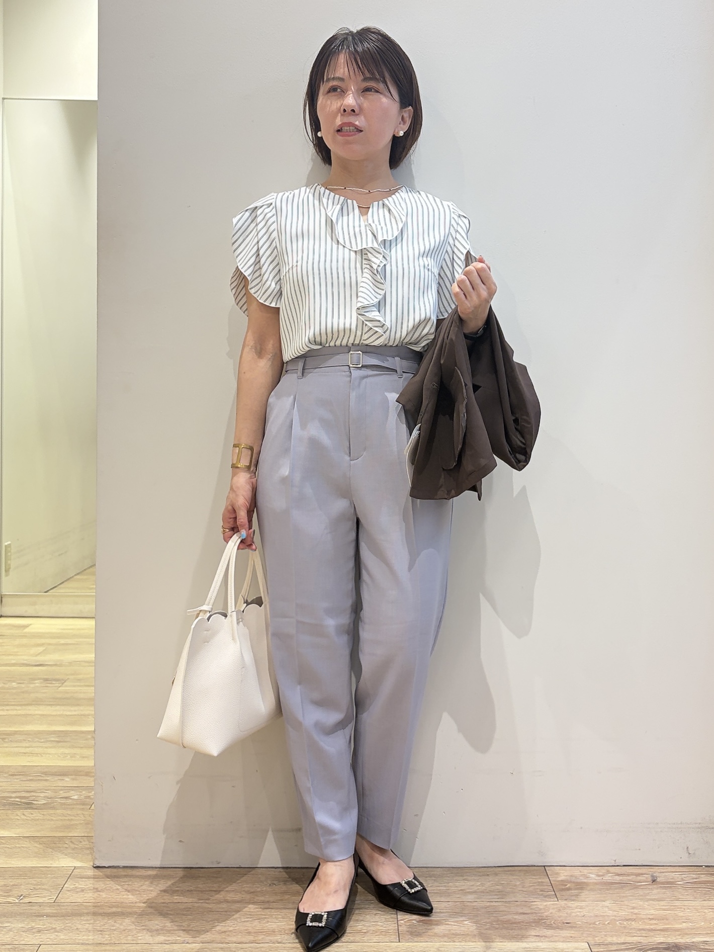 YUKOさんの「index｜【接触冷感／防シワ】ひんやり7分袖テーラードジャケット《洗濯機OK》」を使ったコーディネート