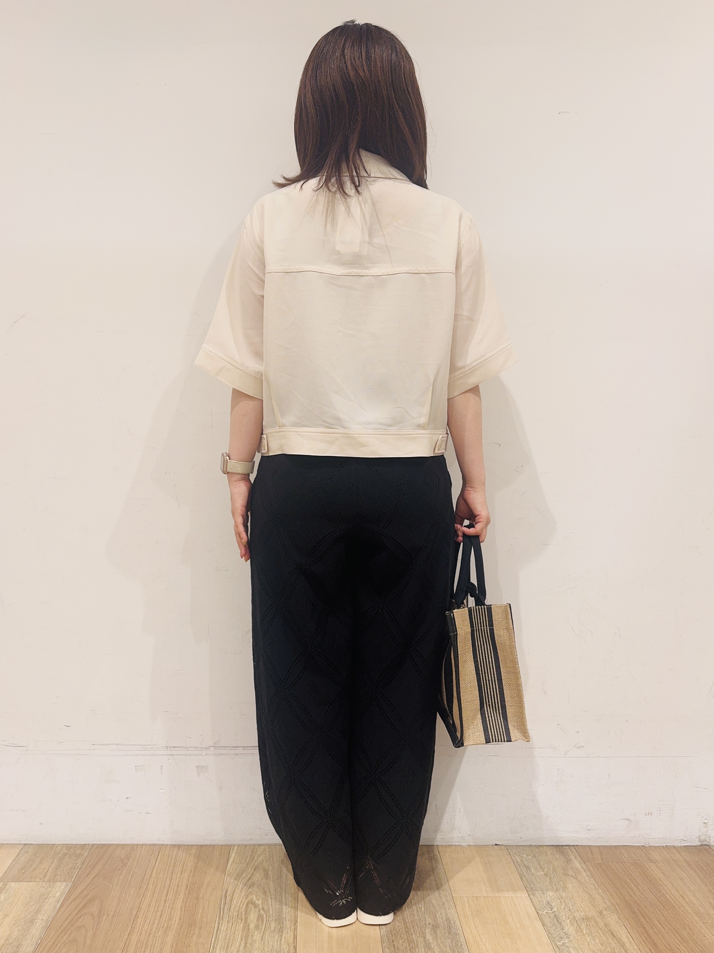 miさんの「grove｜【吸水速乾・通気性・洗える】衿付きハーフジャケット」を使ったコーディネート