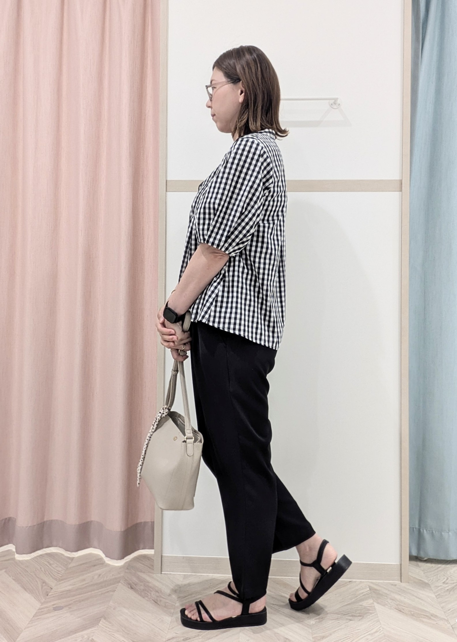 miyuさんの「SHOO･LA･RUE｜【高レビュー/洗濯後しわになりにくい/インせず着られる】自然に体型カバー 麻調ペプラムブラウス」を使ったコーディネート