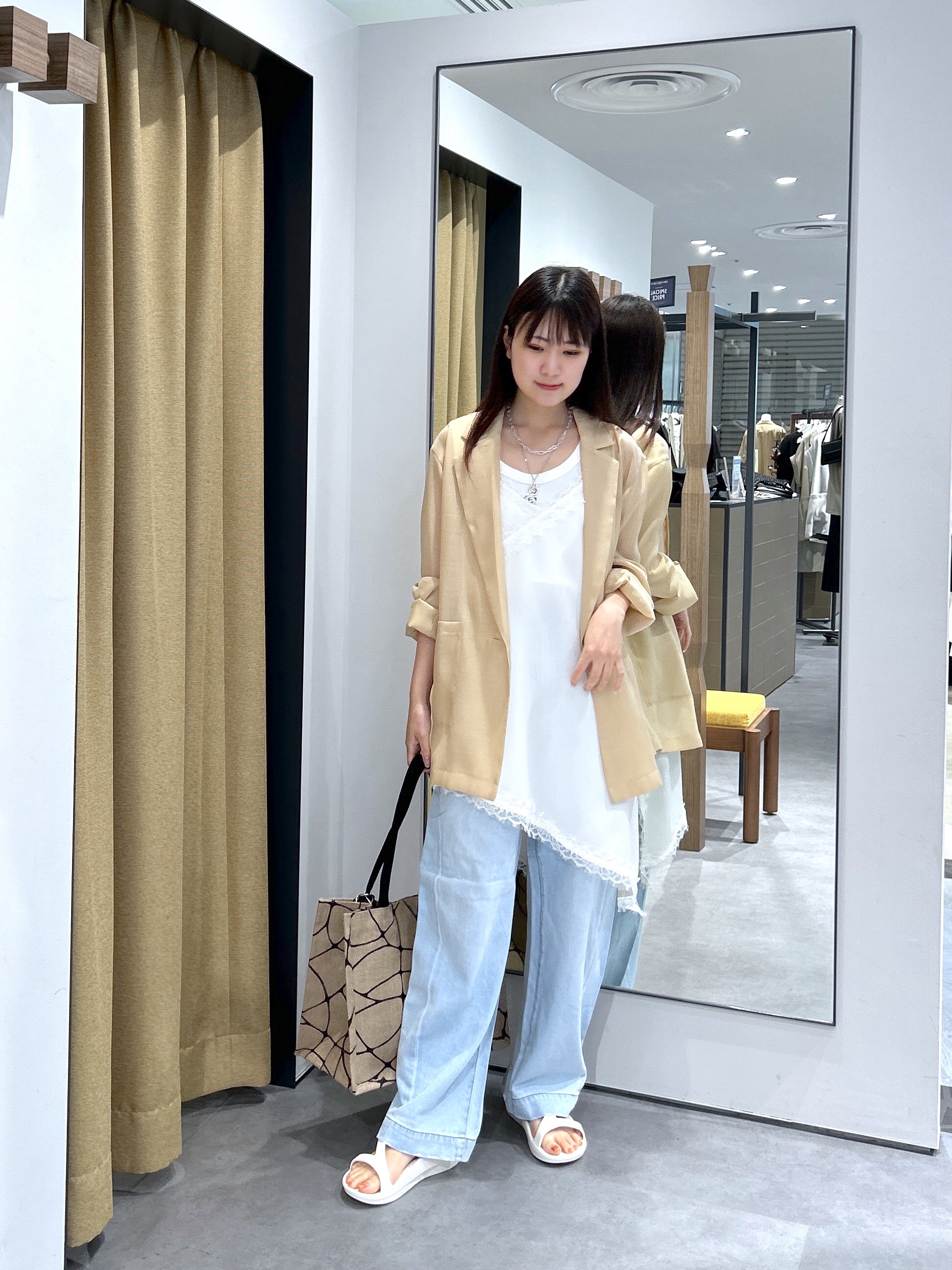 Renoさんの「INDIVI｜シアーシャツジャケット【接触冷感】」を使ったコーディネート