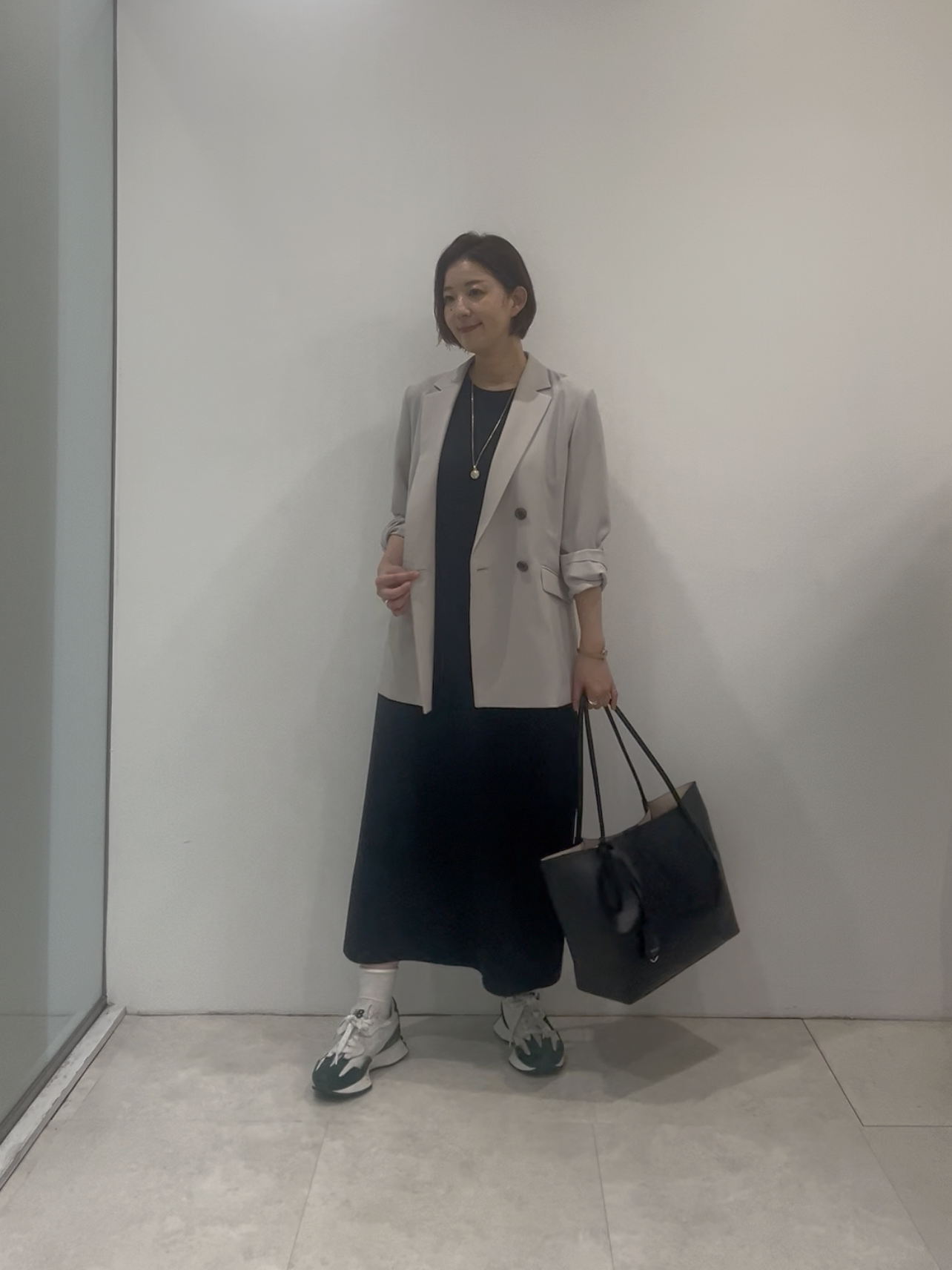 まどかさんの「UNTITLED｜【新色追加/セットアップ可】エアリー ダブルブレストジャケット」を使ったコーディネート
