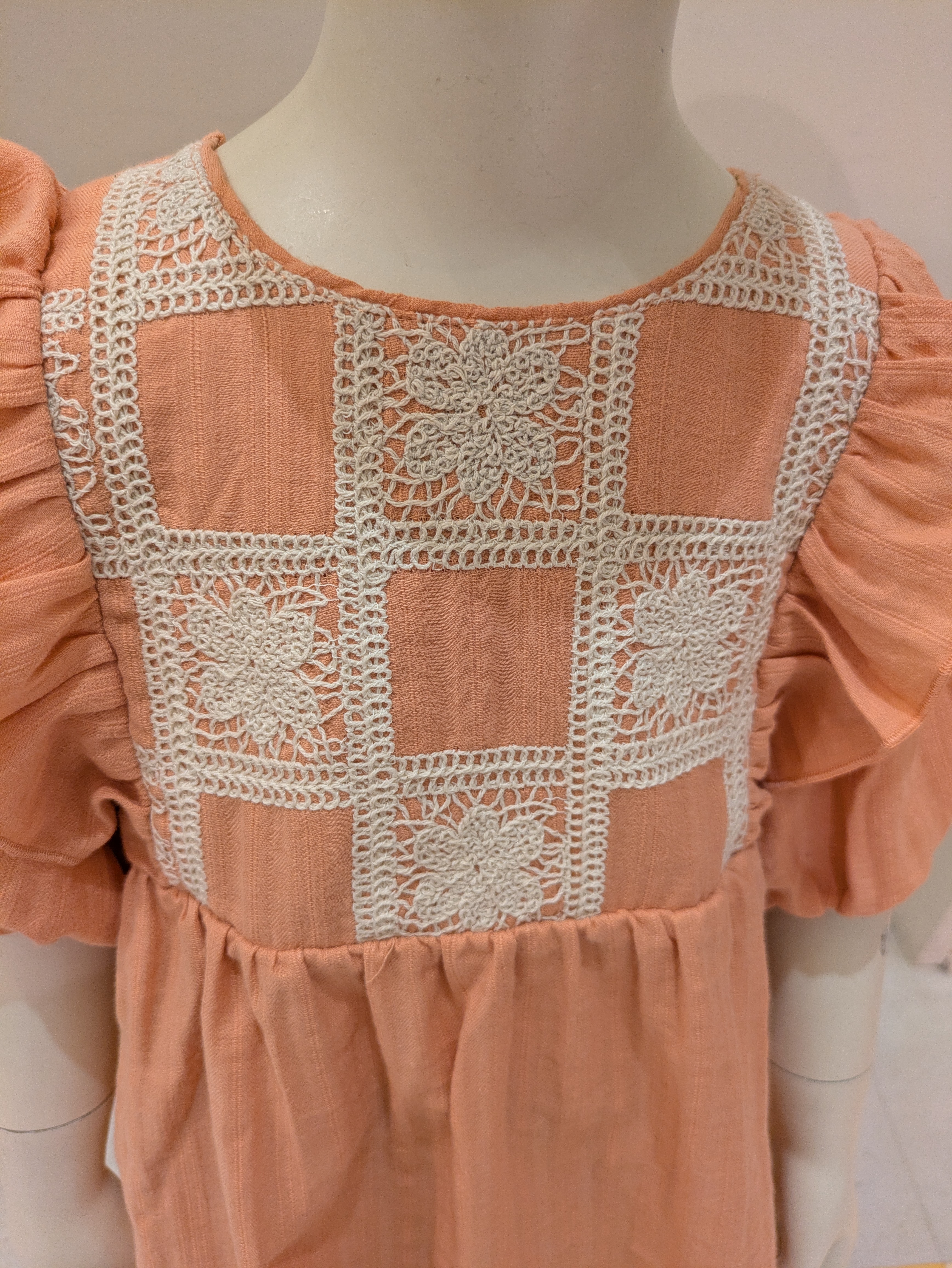 𝐂𝐡𝐢𝐢 &hearts;(ちー)さんの「SHOO･LA･RUE｜【100-150cm】クロシェチュニックブラウス」を使ったコーディネート