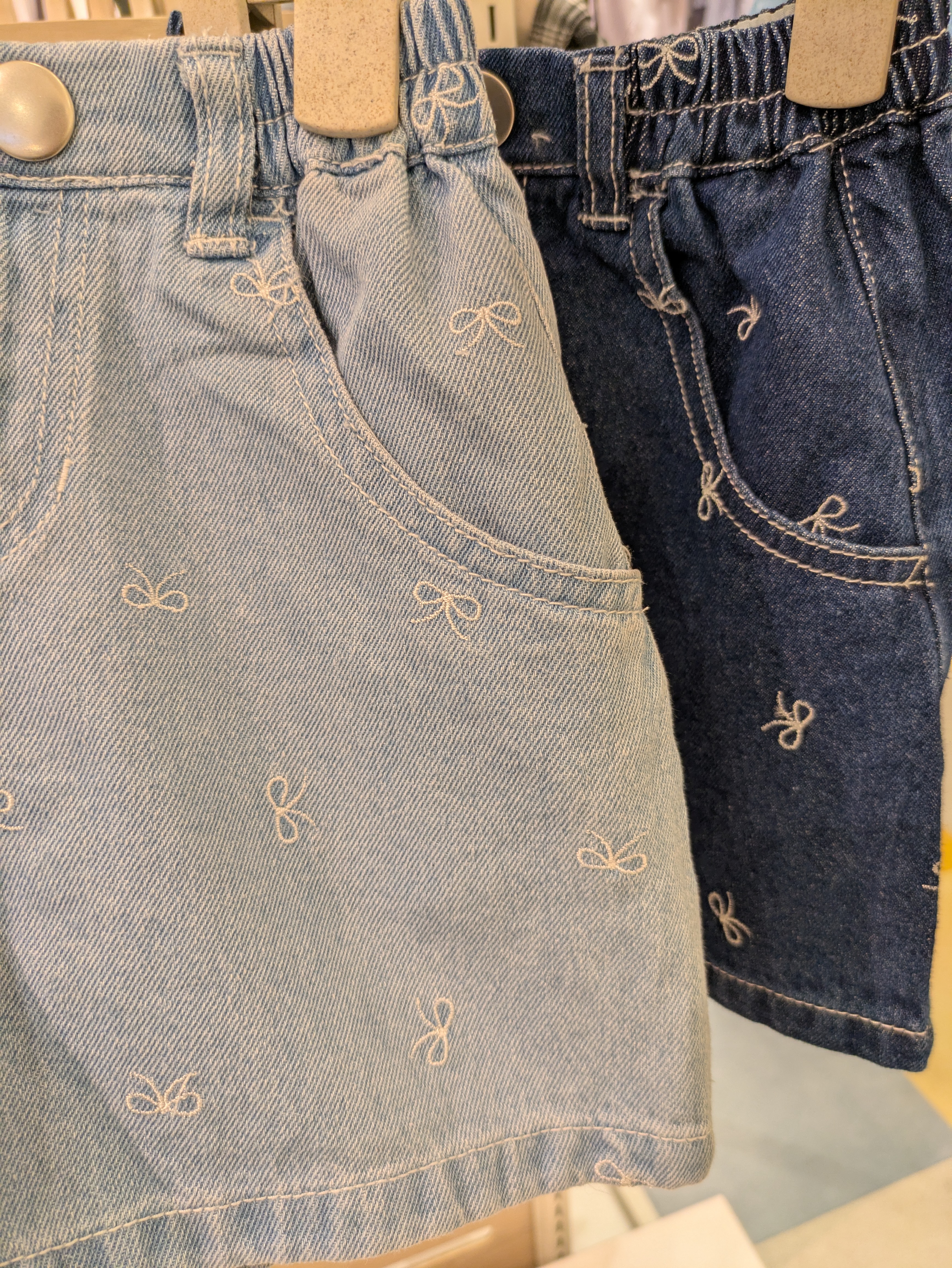 𝐂𝐡𝐢𝐢 &hearts;(ちー)さんの「SHOO･LA･RUE｜【100-150cm】クロシェチュニックブラウス」を使ったコーディネート