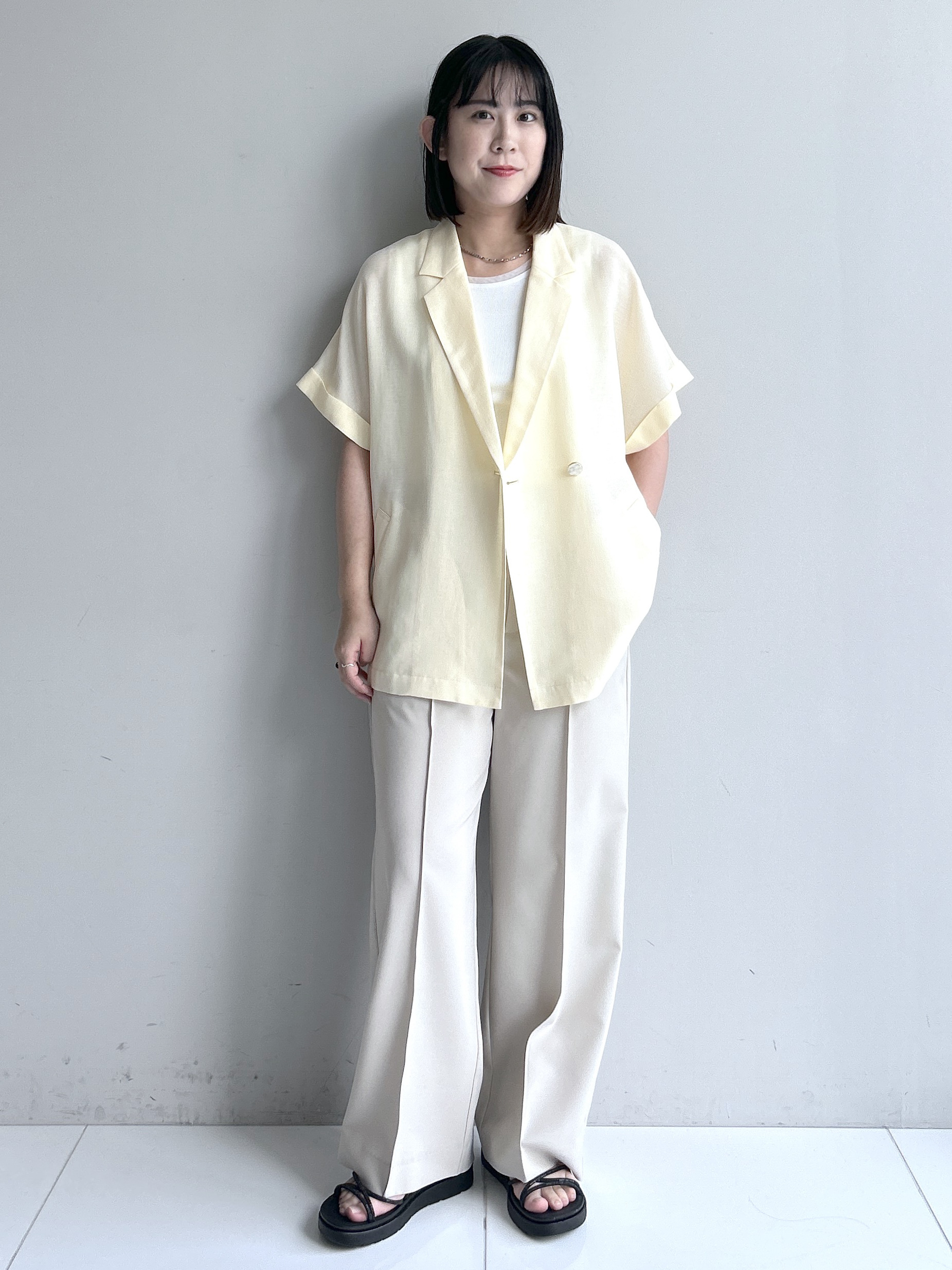 Hirokaさんの「grove｜【洗濯機OK・ひんやり/SETUP可】シワになりにくいハーフスリーブジャケット」を使ったコーディネート