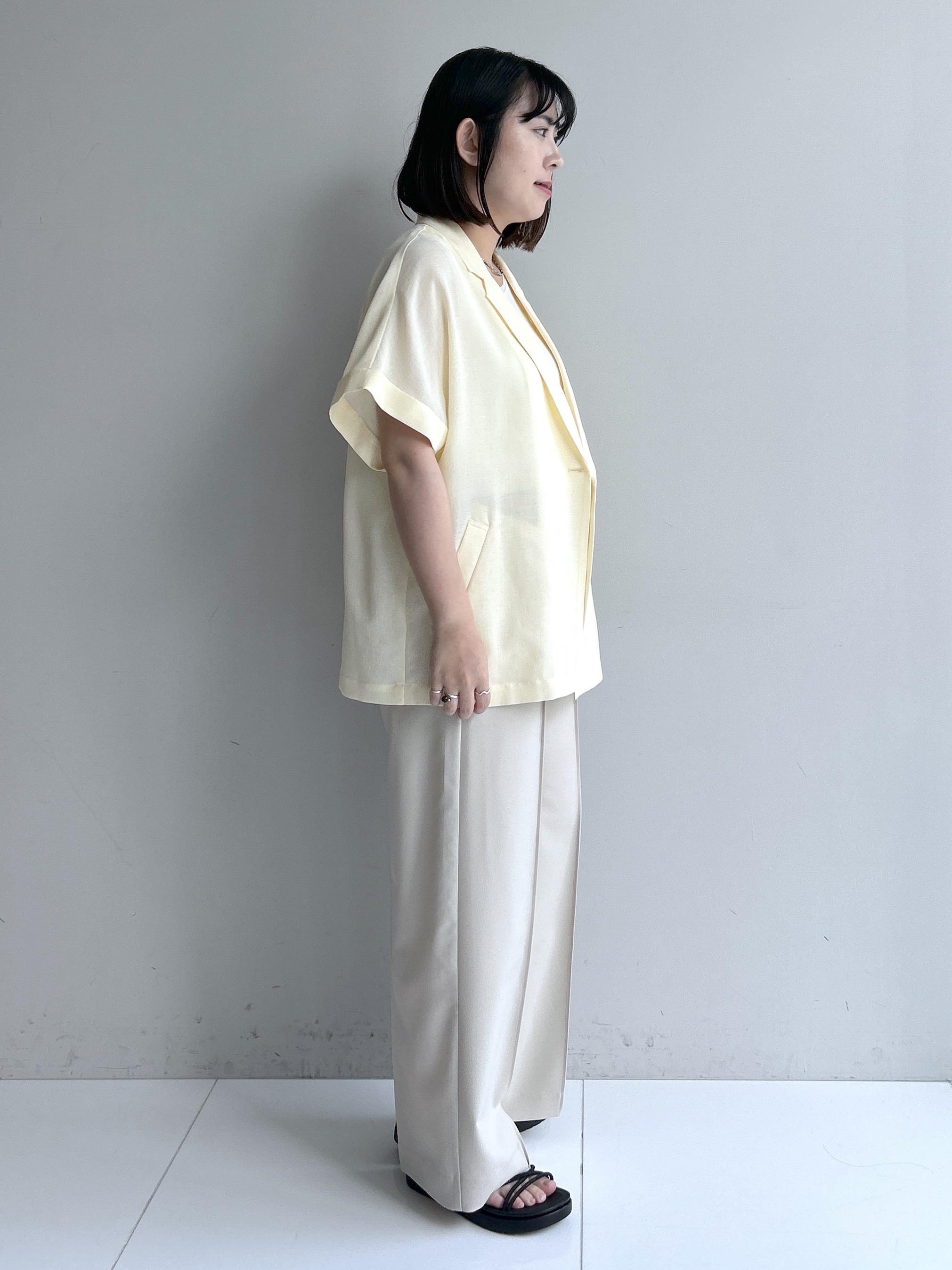 Hirokaさんの「grove｜【洗濯機OK・ひんやり/SETUP可】シワになりにくいハーフスリーブジャケット」を使ったコーディネート