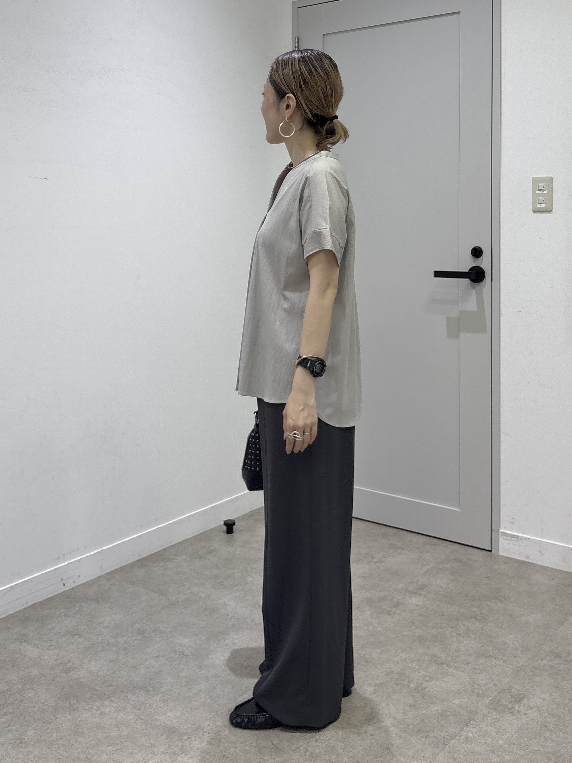 kotakiさんの「INDIVI｜【洗える／SETUP可能】スキッパーブラウス」を使ったコーディネート