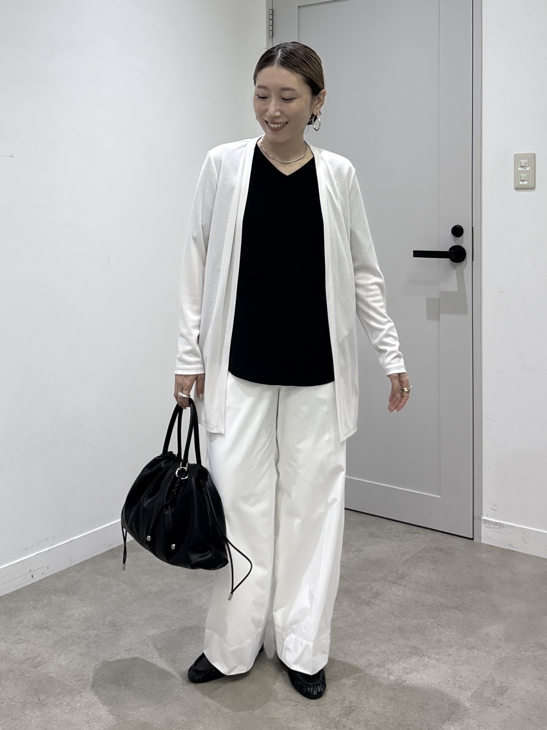 kotakiさんの「INDIVI｜【UVケア】着流しミドル丈カーディガンジャージ」を使ったコーディネート