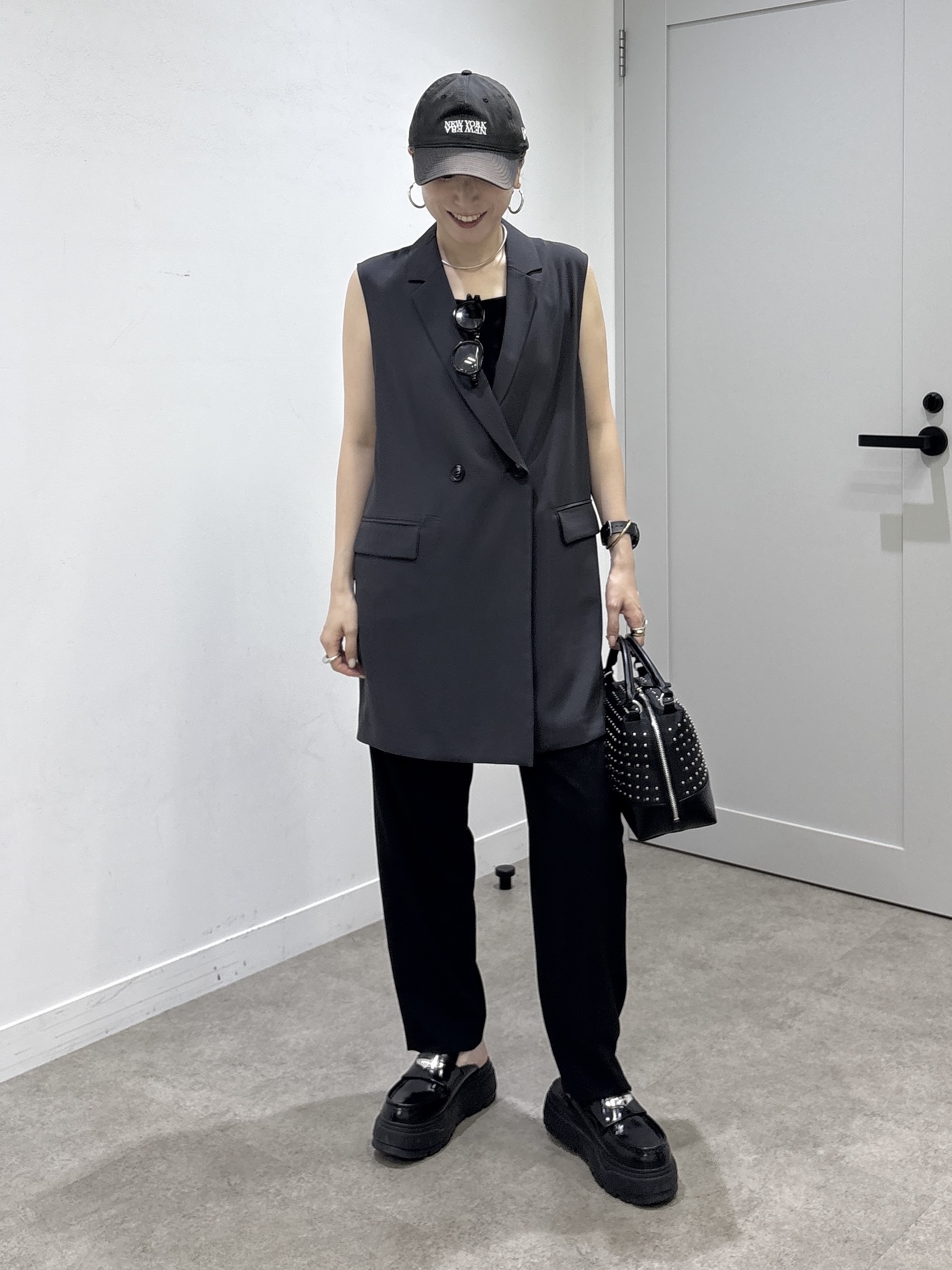 kotakiさんの「INDIVI｜【接触冷感／透湿／着る日傘】颯爽ジレジャケット」を使ったコーディネート