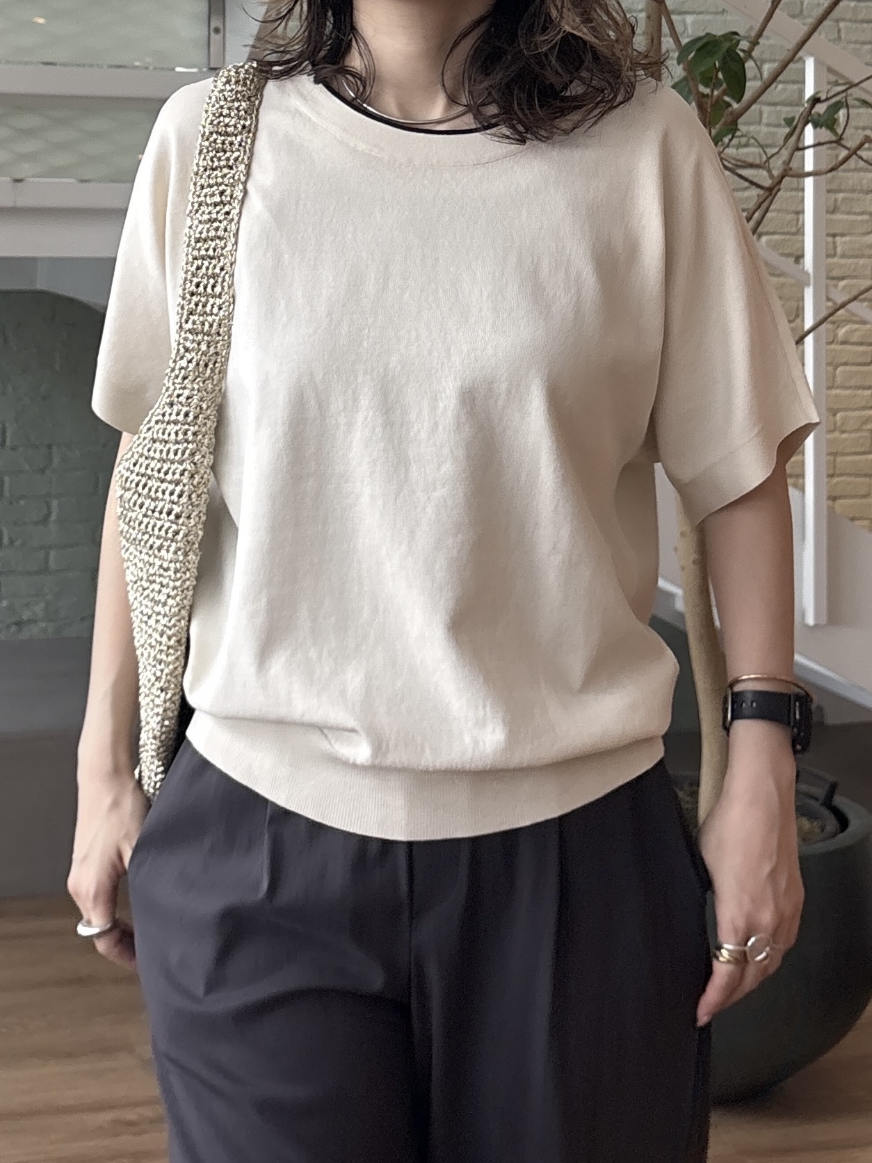 kotakiさんの「INDIVI｜【洗える／コットン】ドライタッチさらりニットT」を使ったコーディネート