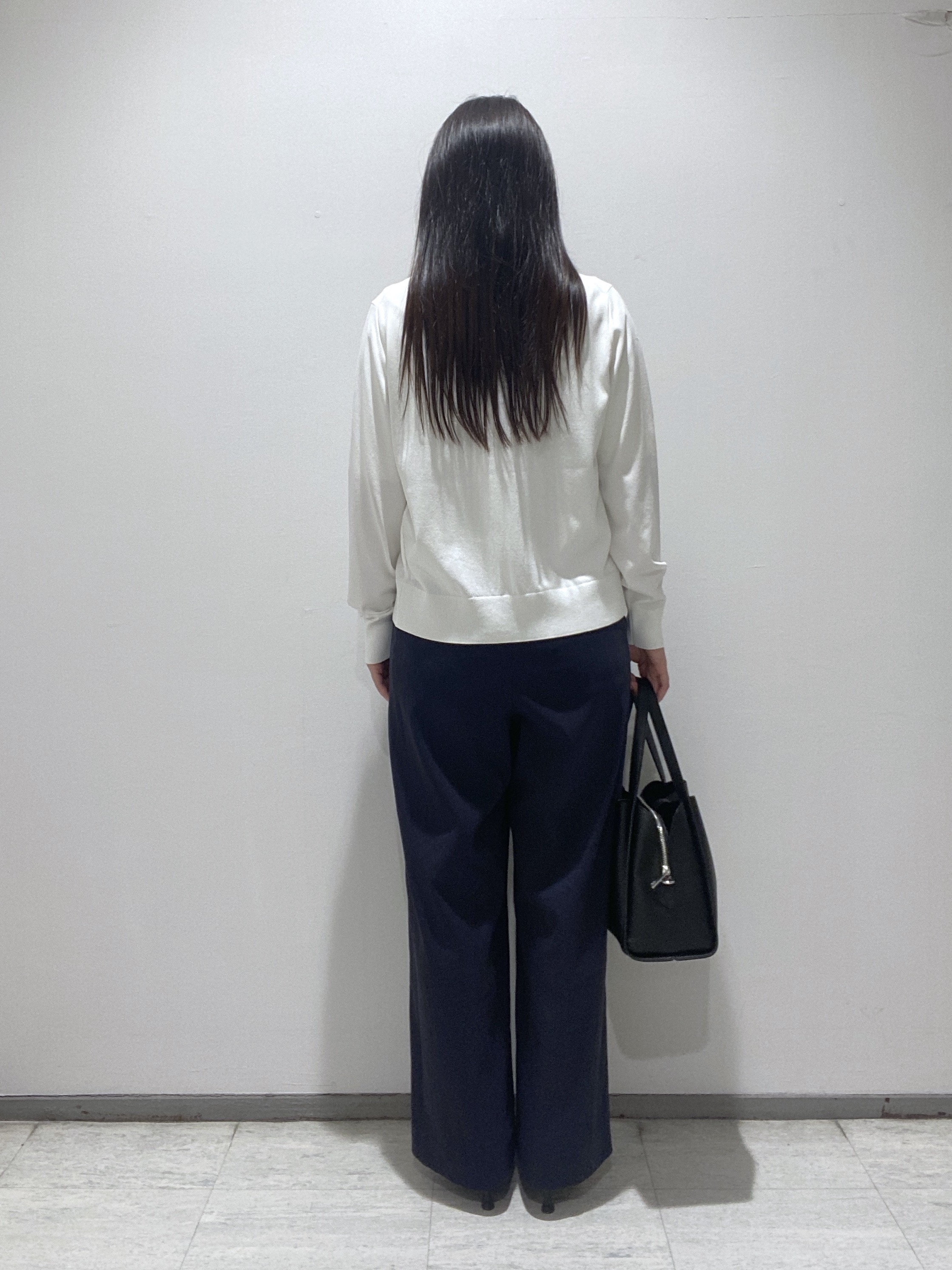 meiさんの「INDIVI｜【UVケア/接触冷感／アンサンブル】丸首カーディガン＆袖スリット5分袖ニット」を使ったコーディネート