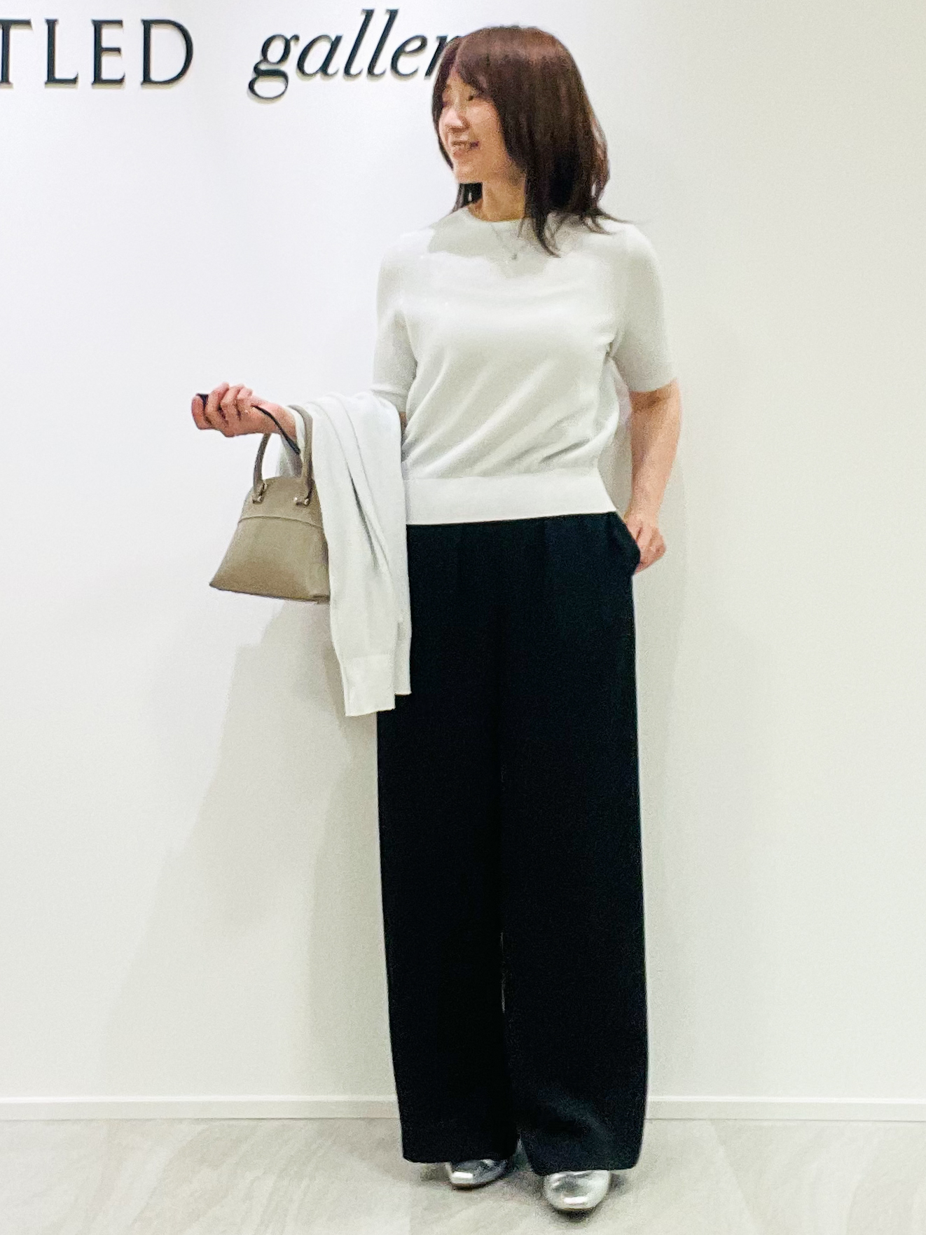 めいさんの「UNTITLED｜【アンサンブル可】ラメ混クルーネックプルオーバー」を使ったコーディネート
