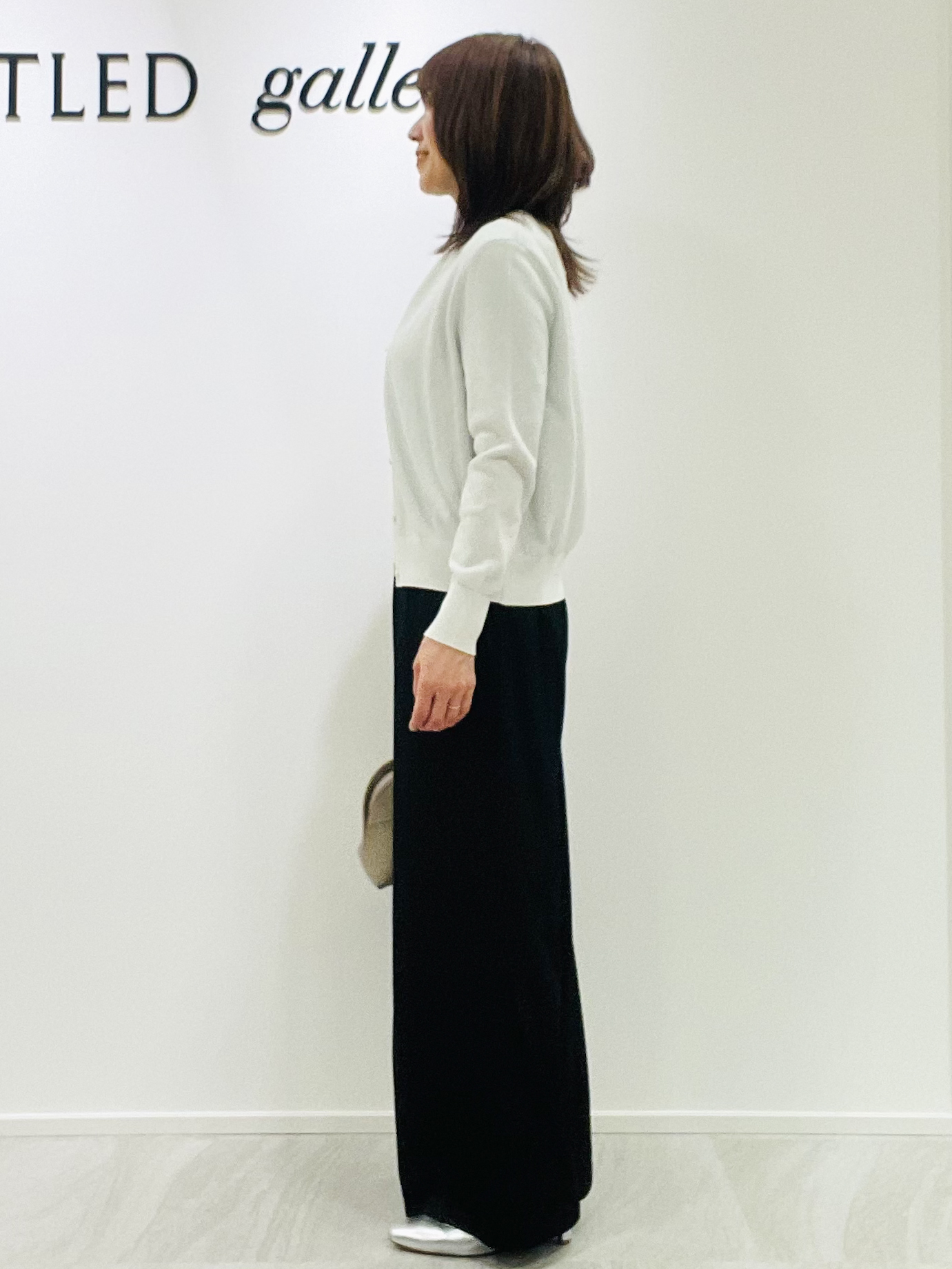 めいさんの「UNTITLED｜【アンサンブル可】ラメ混クルーネックカーディガン」を使ったコーディネート