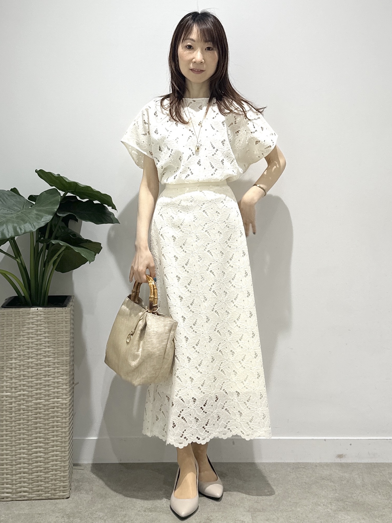 Miwaさんの「UNTITLED｜【セットアップ可能】リーフレースブラウス」を使ったコーディネート