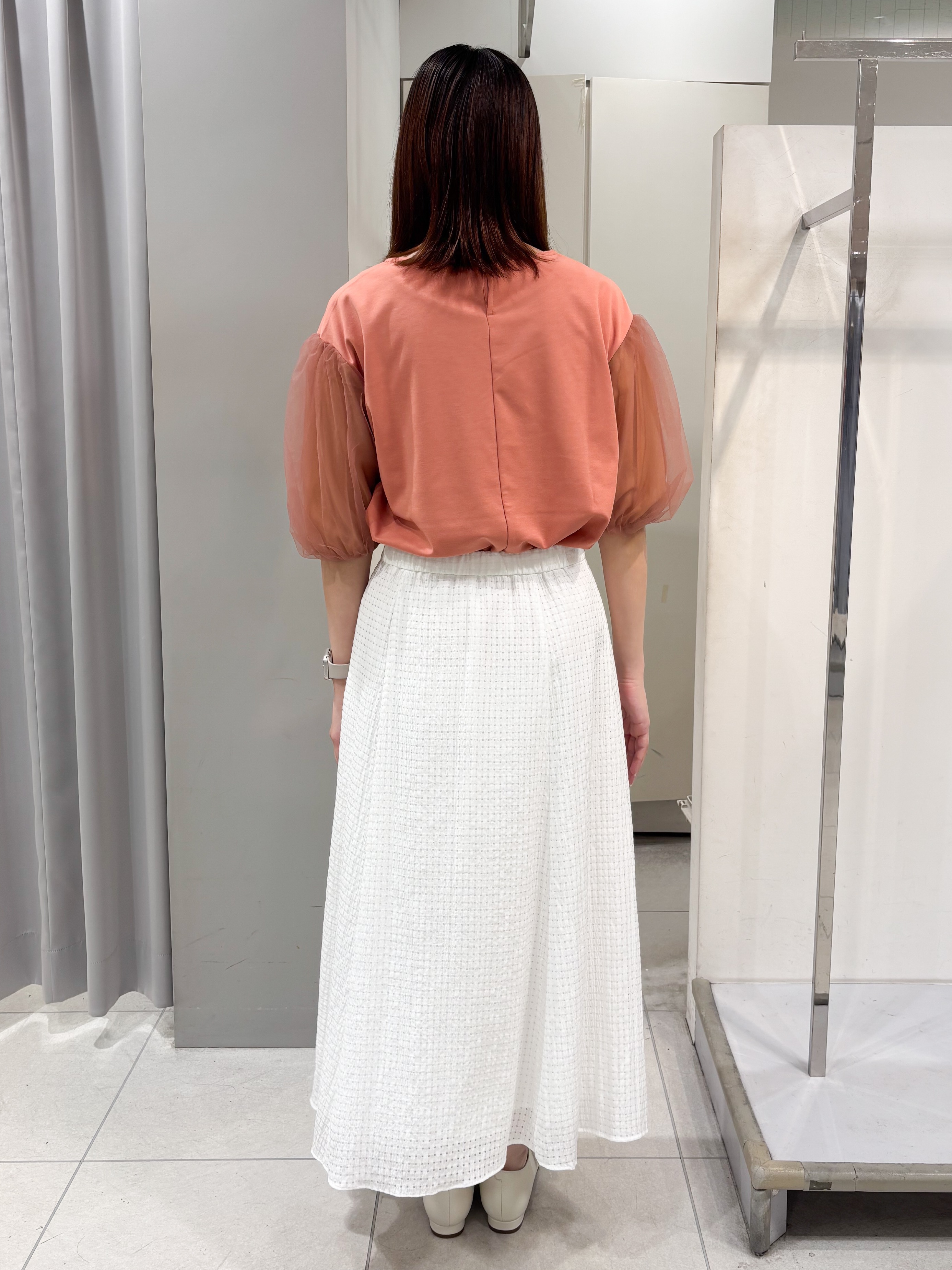 yuiさんの「Reflect｜【UVカット／接触冷感／吸水速乾】チュールスリーブプルオーバー」を使ったコーディネート