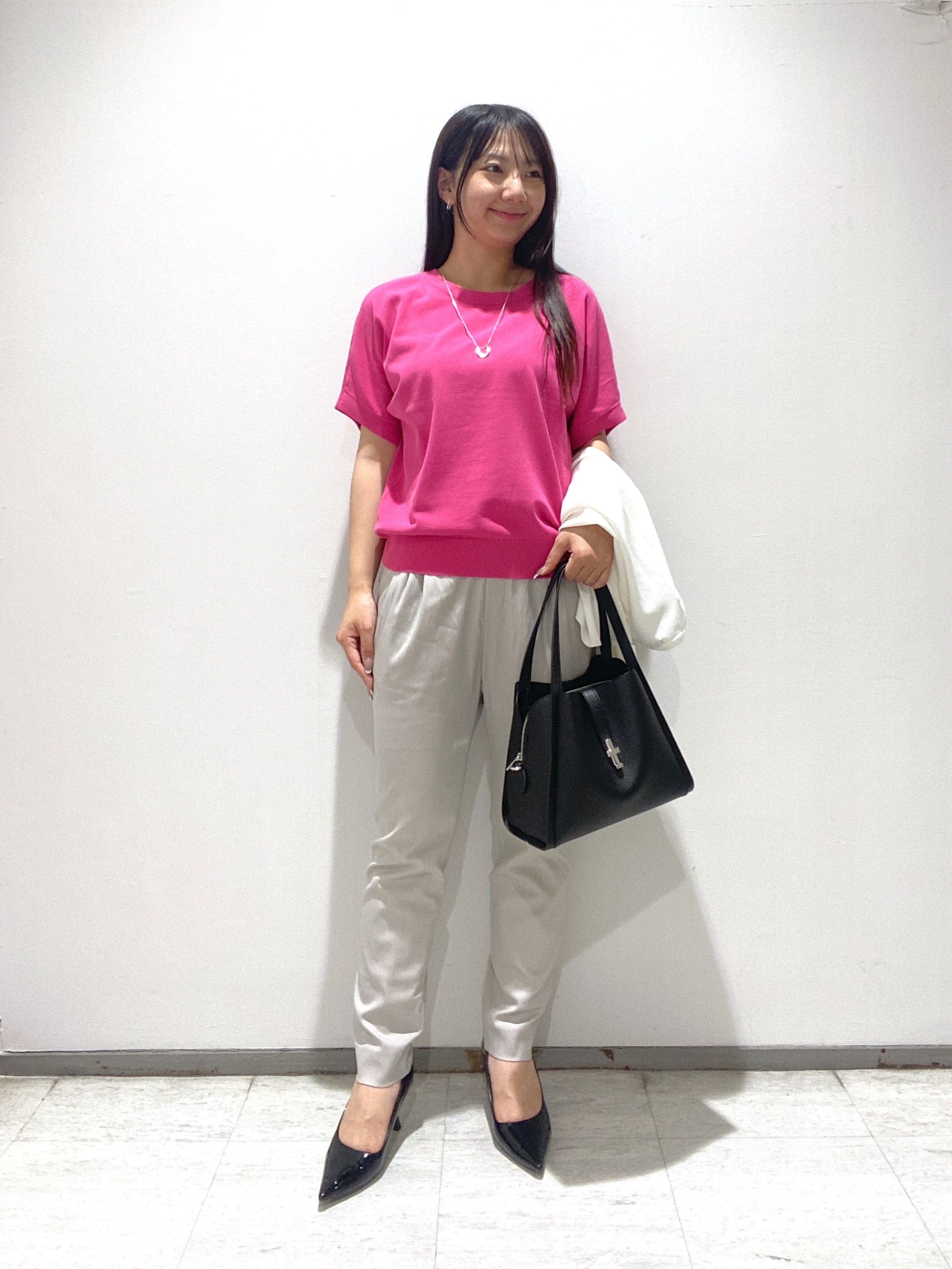 meiさんの「INDIVI｜【洗える／コットン】ドライタッチさらりニットT」を使ったコーディネート