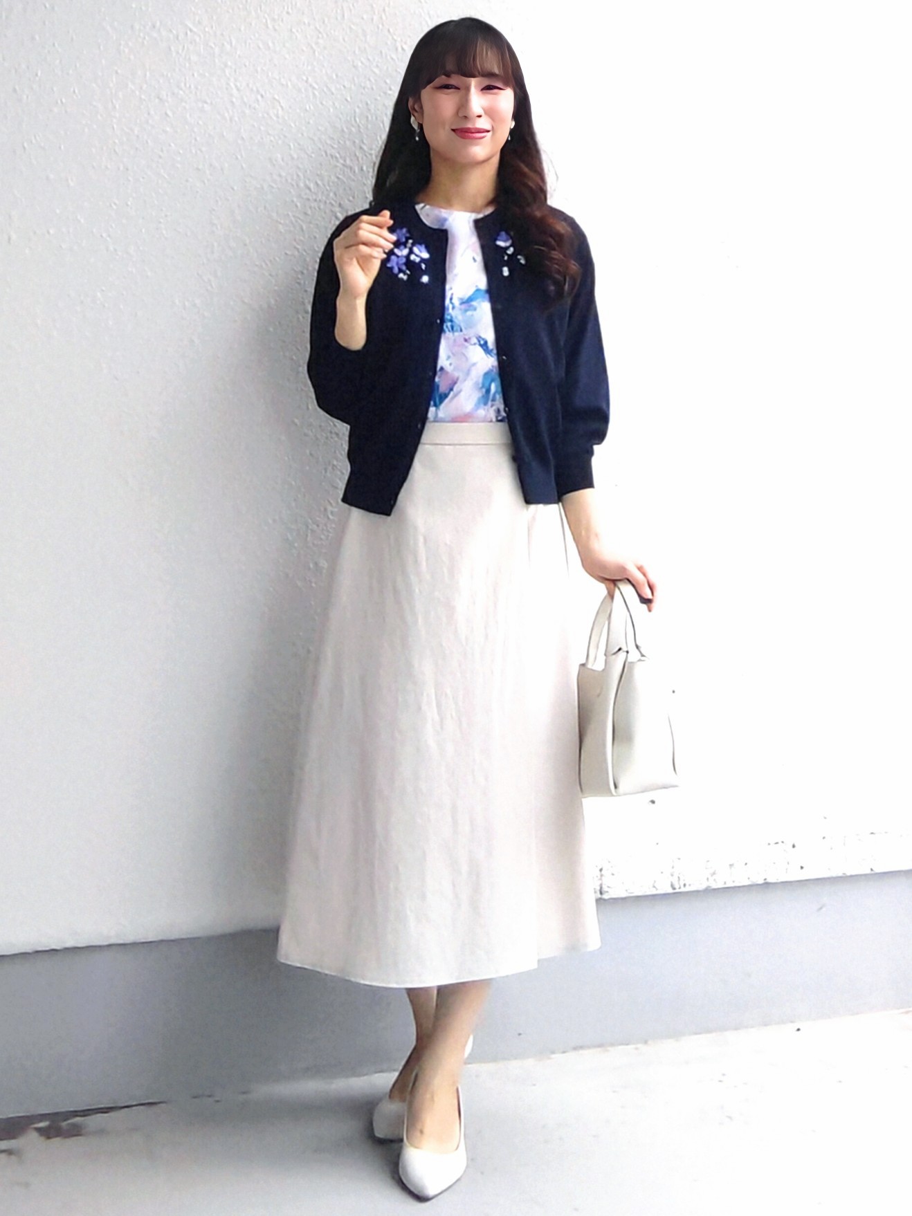 keinaさんの「SunaUna｜【SS～Lサイズ展開／スパンコール・ビジュー・刺繍】クラフトカーディガン」を使ったコーディネート