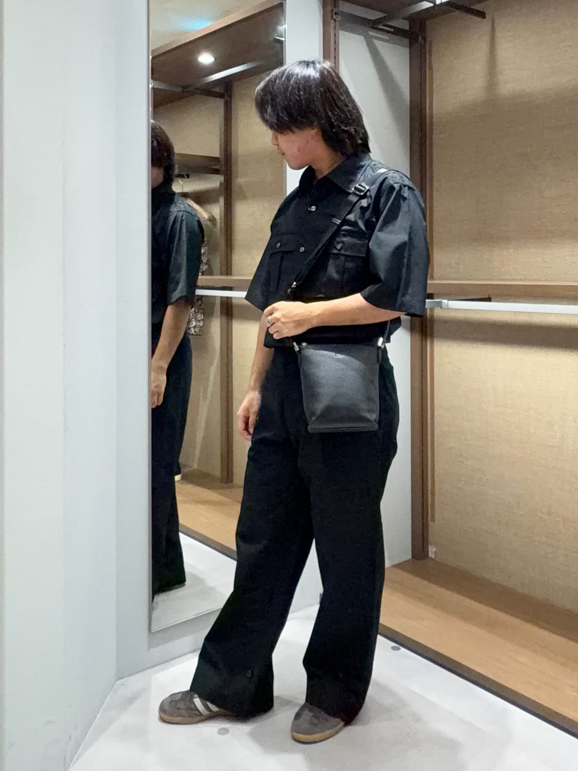 Hiroさんの「TAKEO KIKUCHI｜コンビ半袖ミリタリーシャツ」を使ったコーディネート