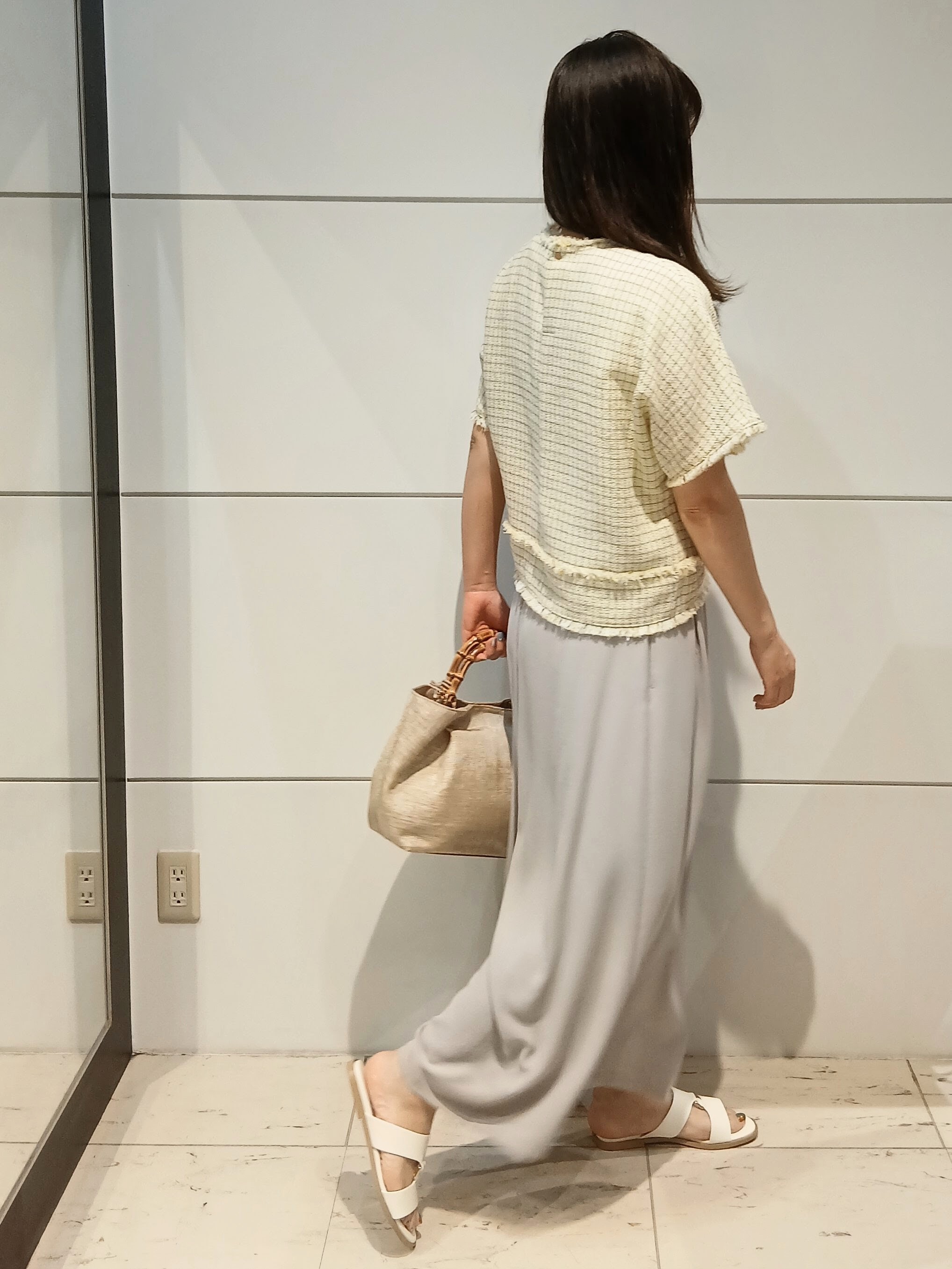 なみきさんの「UNTITLED｜【アンサンブル可】ラメ混クルーネックカーディガン」を使ったコーディネート